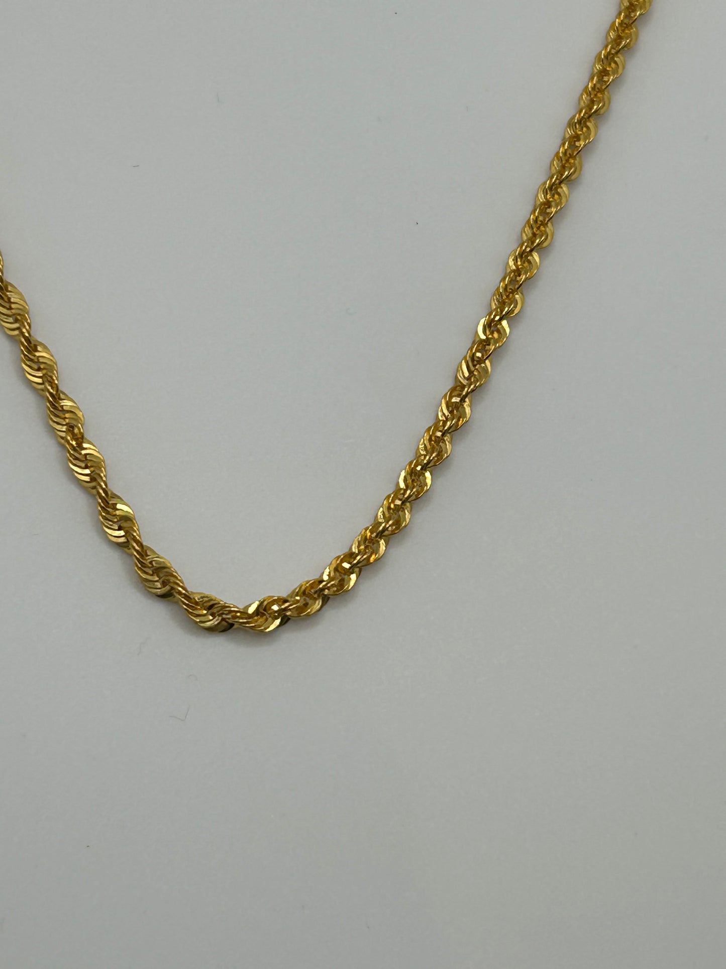 Rope Chain In 22ct Gold 6.7 grams Hallmarked 18 inch