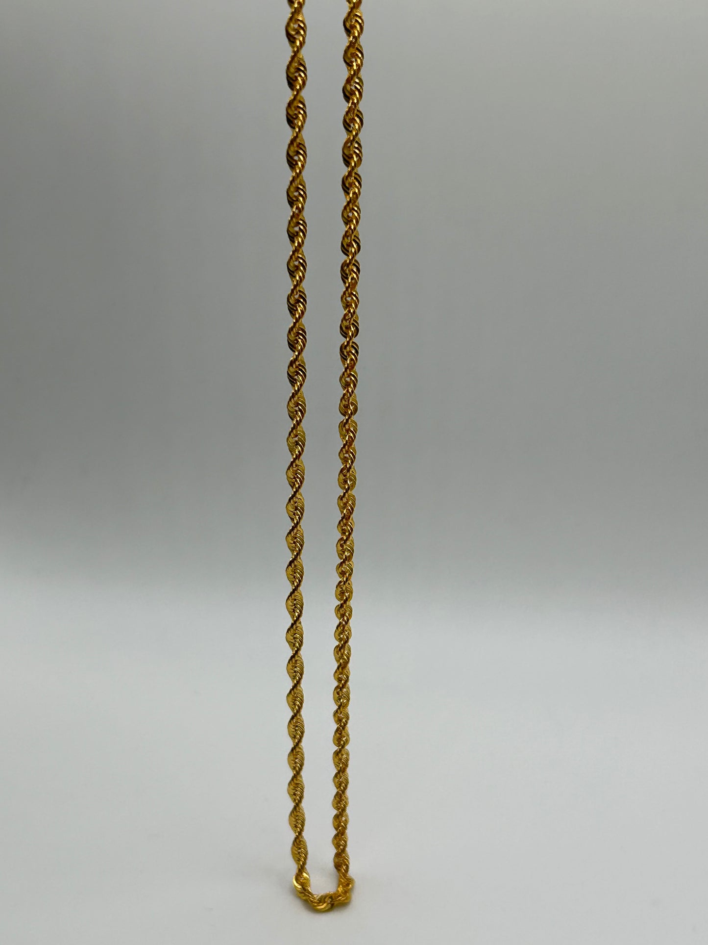 Rope Chain In 22ct Gold 6.7 grams Hallmarked 18 inch