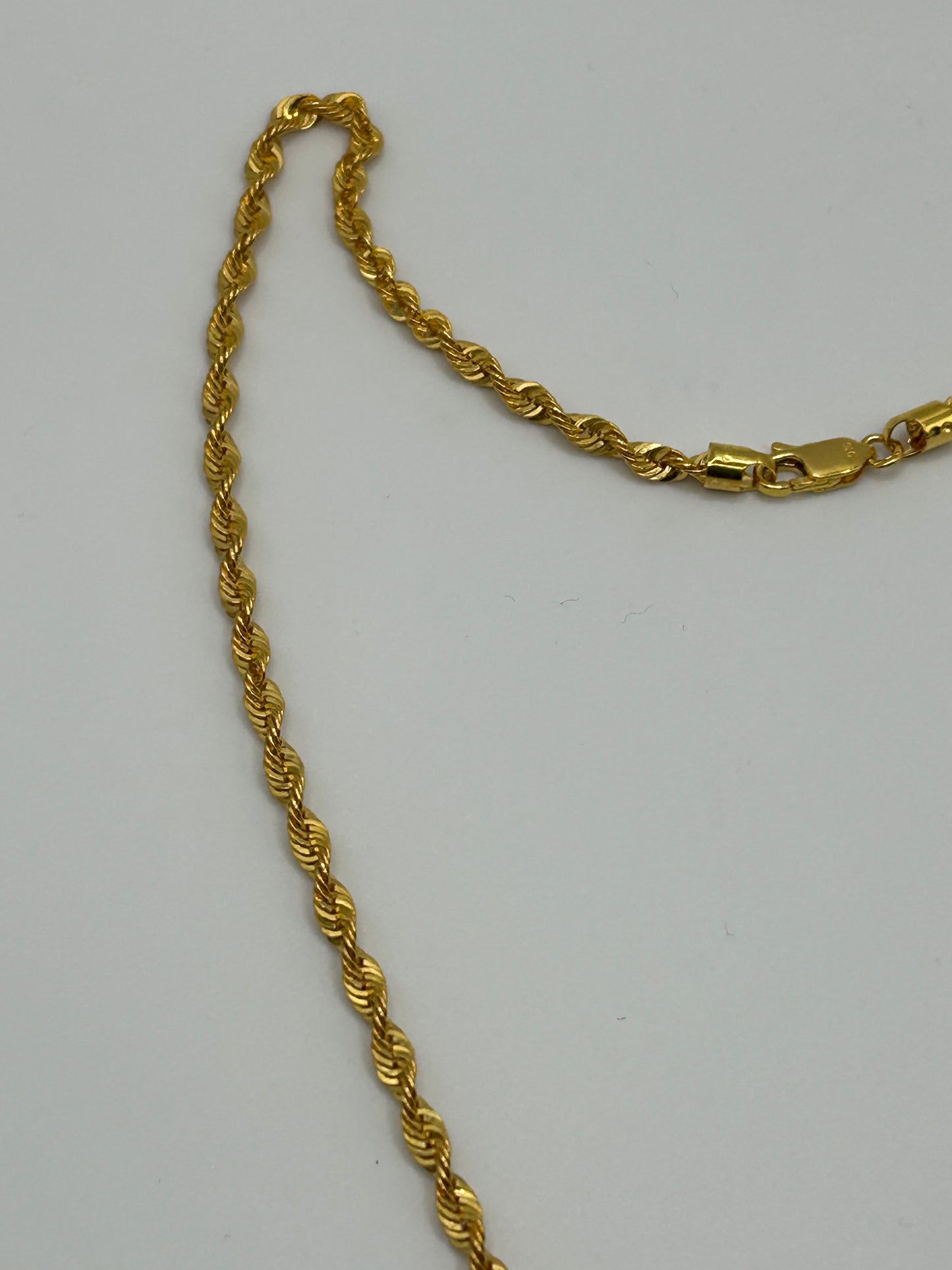 Rope Chain In 22ct Gold 6.7 grams Hallmarked 18 inch