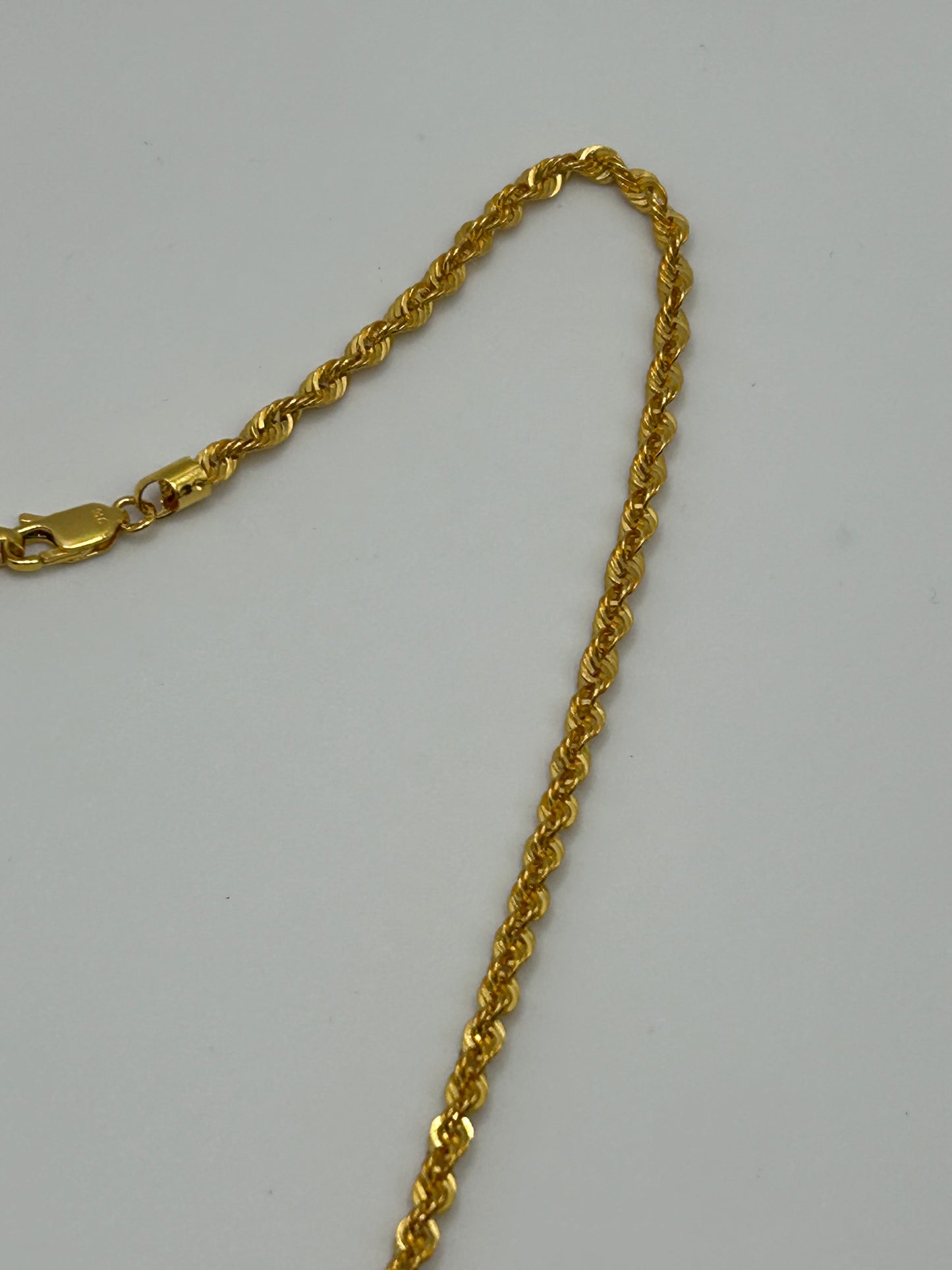 Rope Chain In 22ct Gold 6.7 grams Hallmarked 18 inch