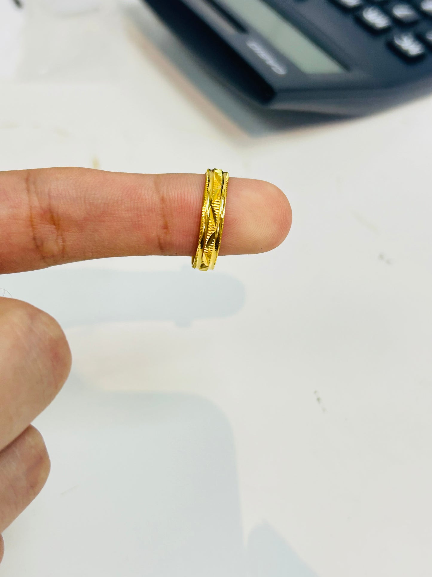 22ct Gold Band 2.9 grams size Q hallmarked