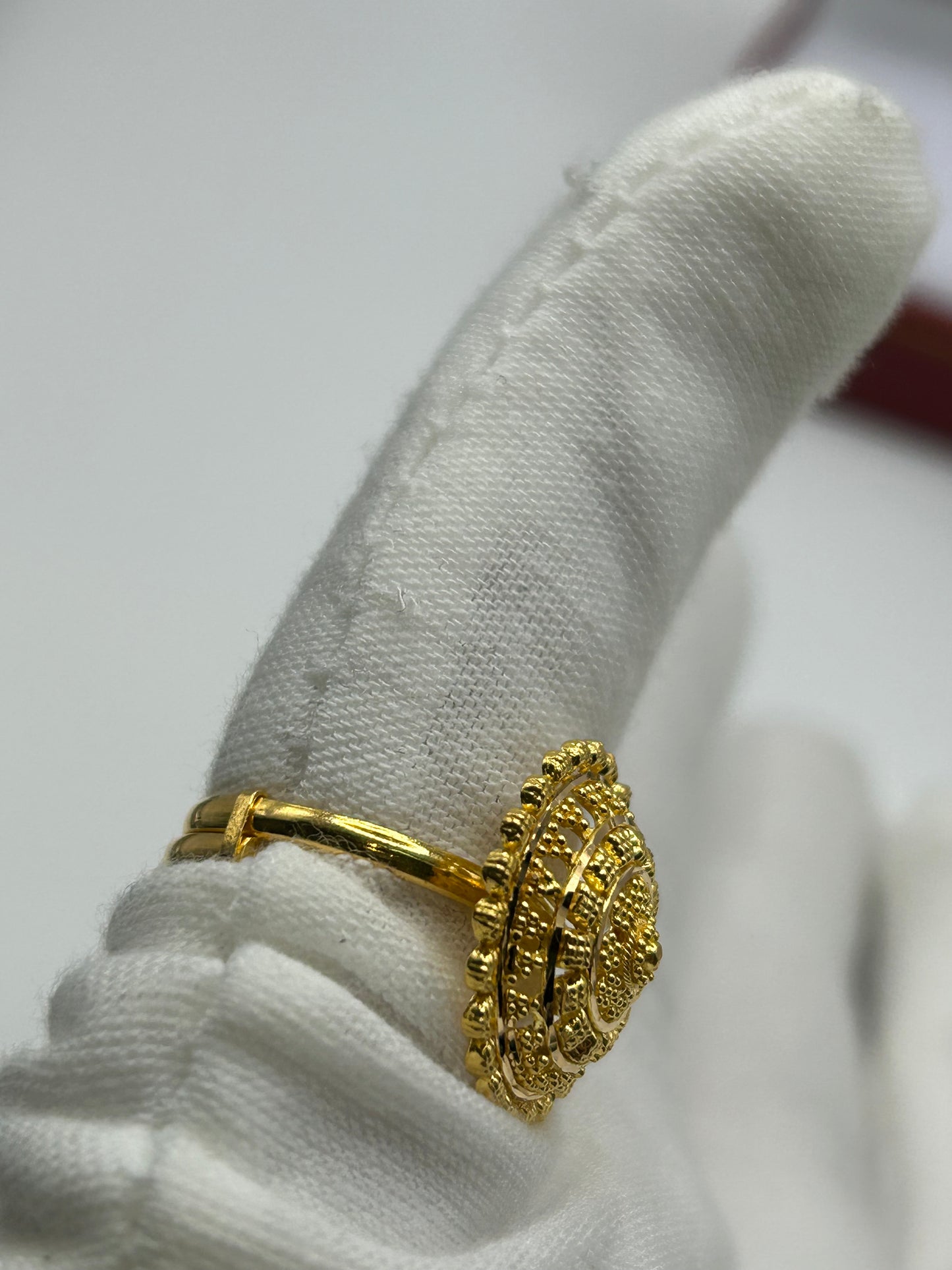 22ct Gold Ring Adjustable Ladies Hallmarked 4.8 grams