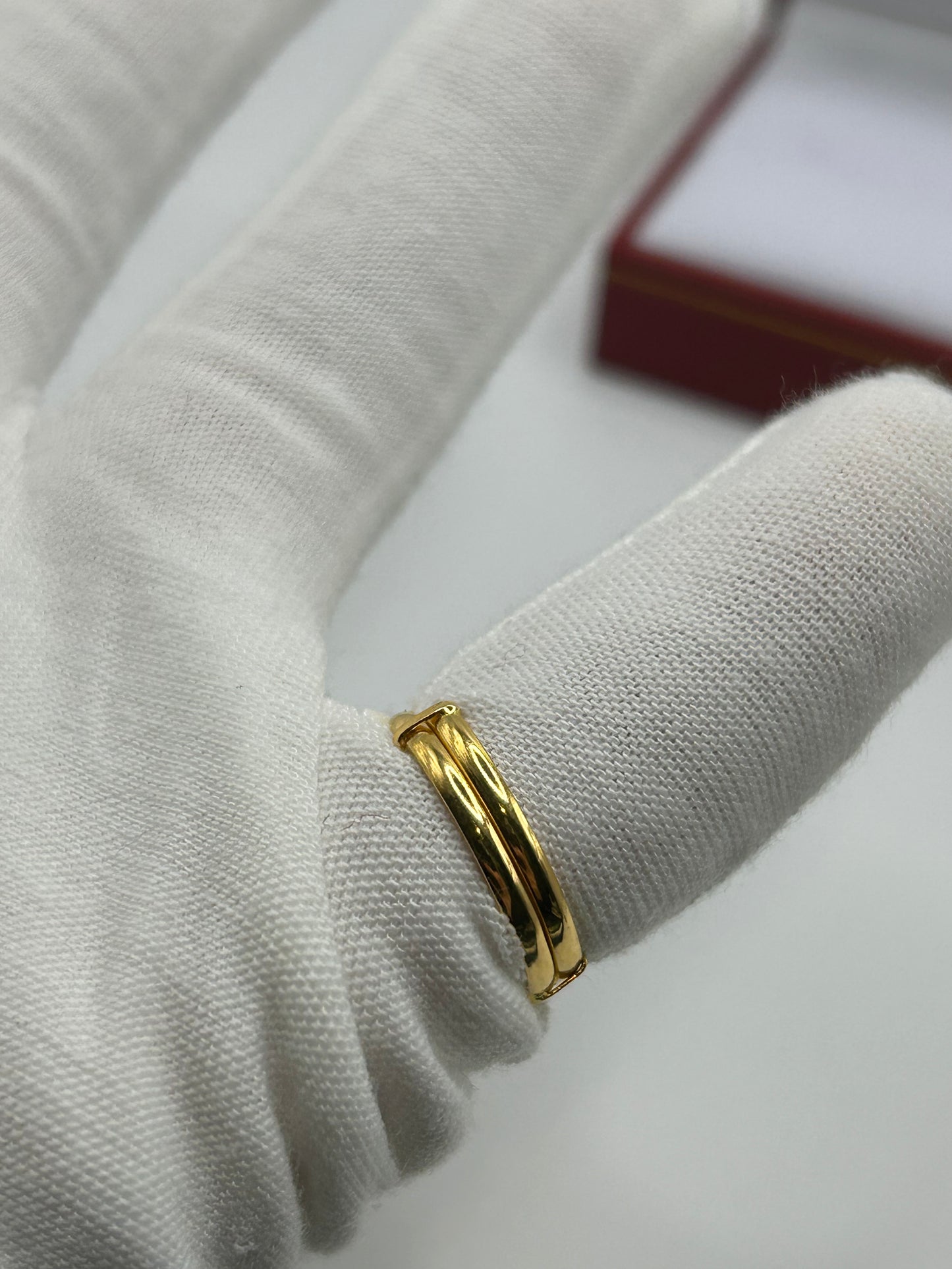 22ct Gold Ring Adjustable Ladies Hallmarked 4.8 grams