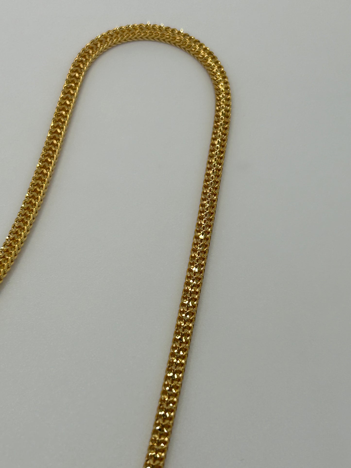Exquisite 22ct Gold Chain - 21.2 grams, 22 Inches (Hallmarked)