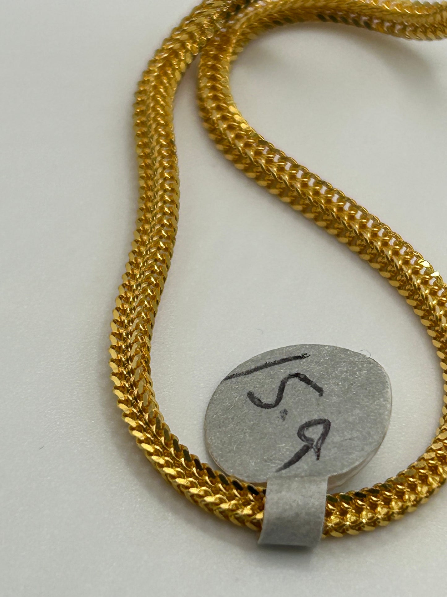 Elegant 22ct Gold Chain - 15.9 grams, 20 Inches (Hallmarked)