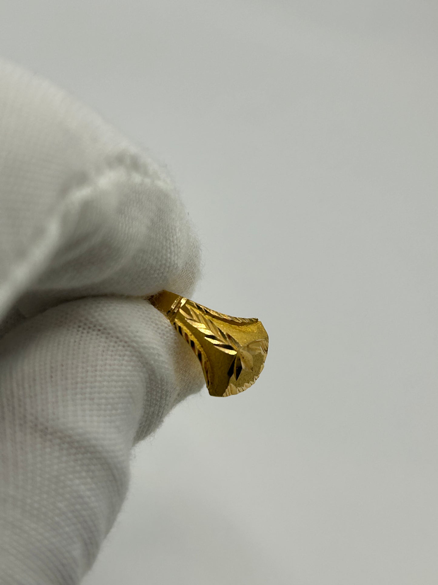 22ct Gold Baby Ring 2.6 grams Hallmarked