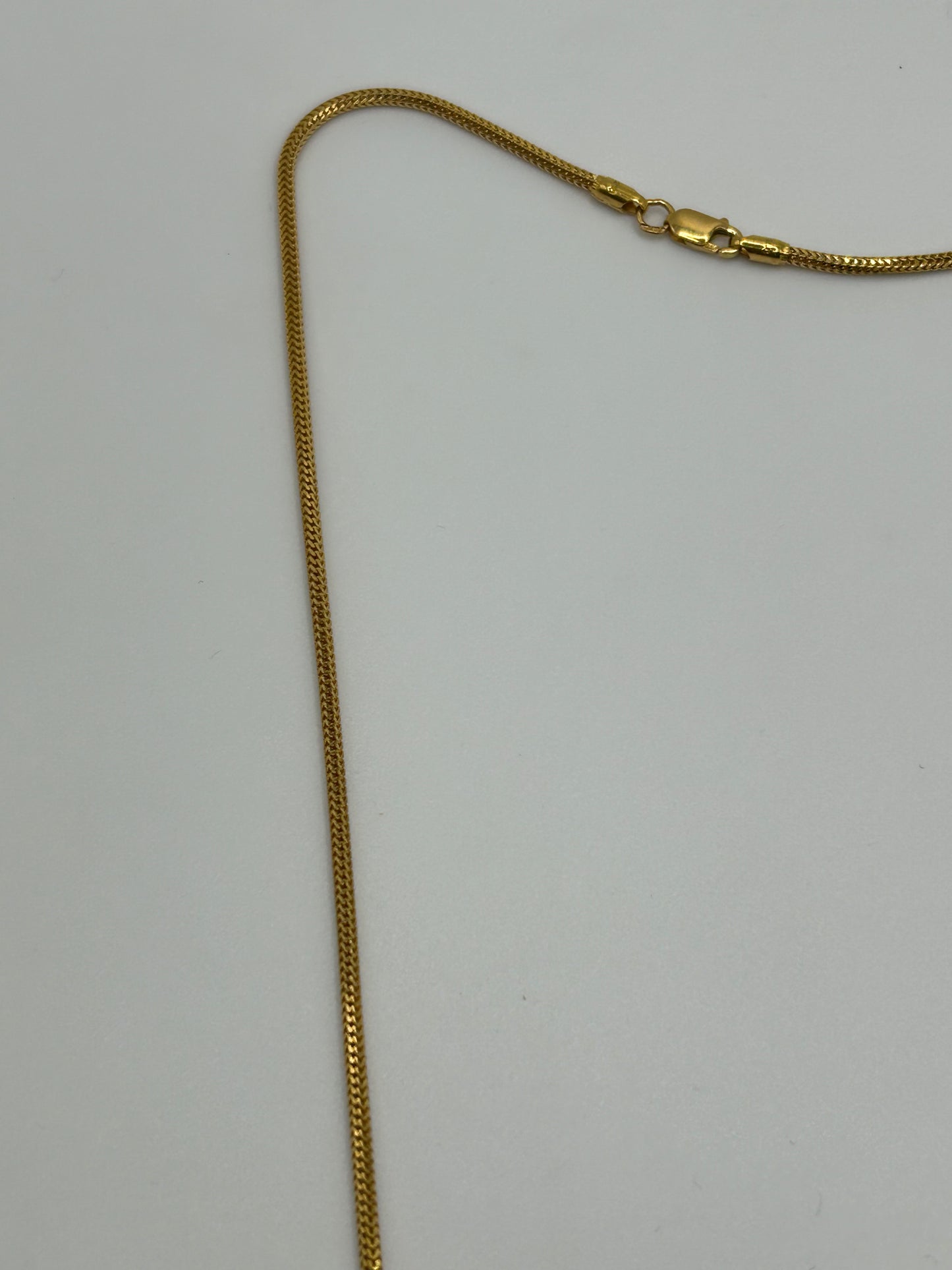 22ct Gold Chain 8.5 grams 20 inch Hallmarked