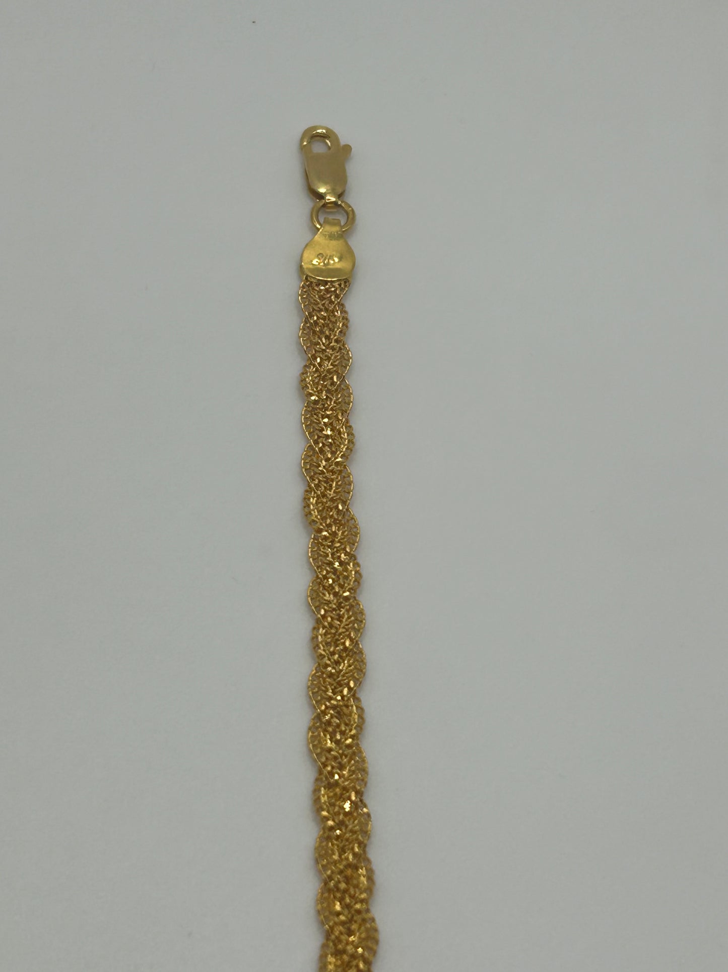 22ct Gold Ladies Bracelet - 6.8 grams Hallmarked