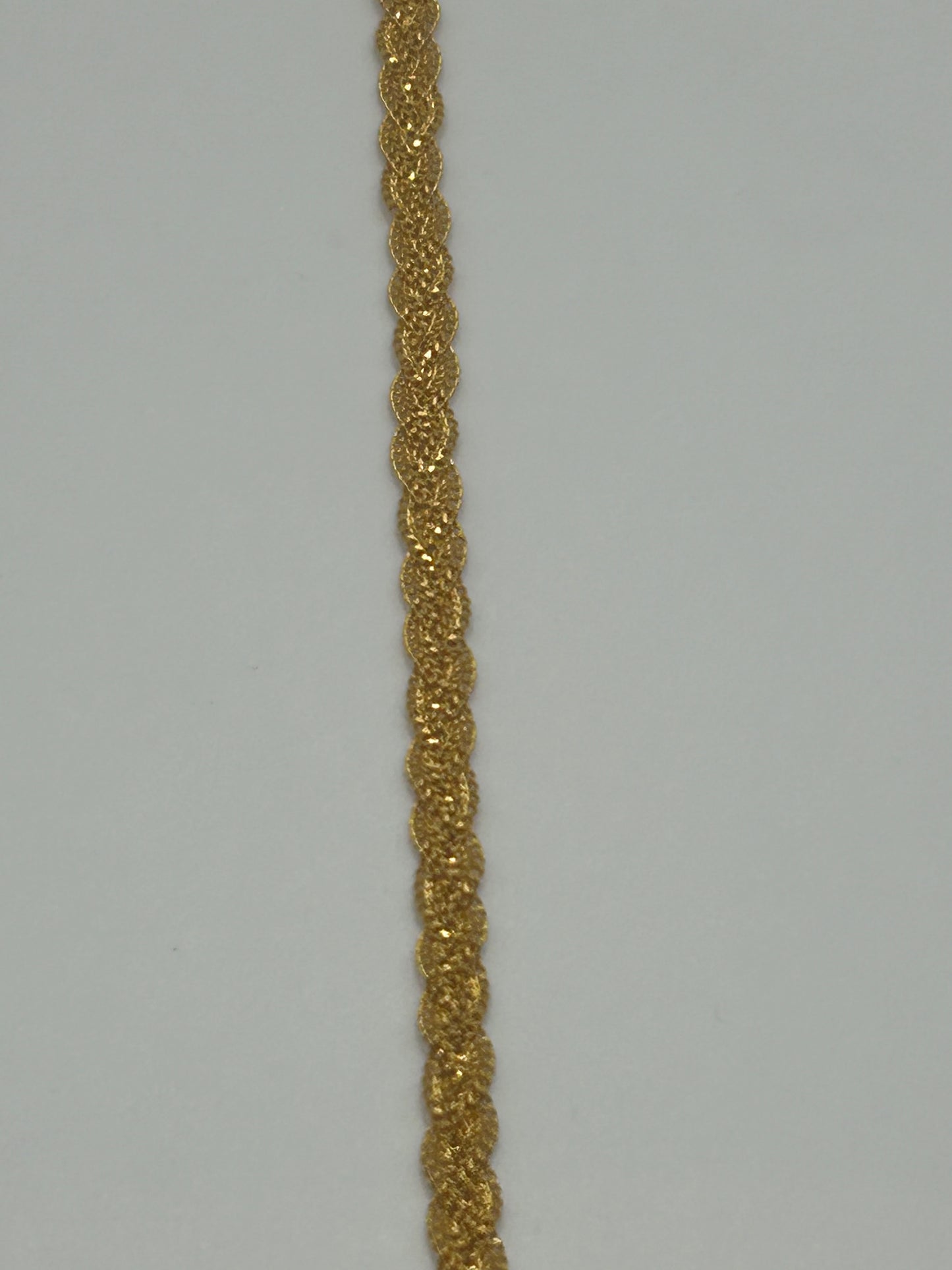22ct Gold Ladies Bracelet - 6.8 grams Hallmarked
