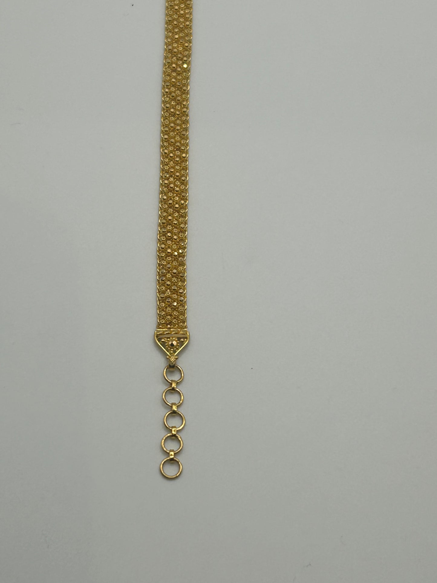 22ct Gold Ladies Bracelet - 11.9 grams Hallmarked