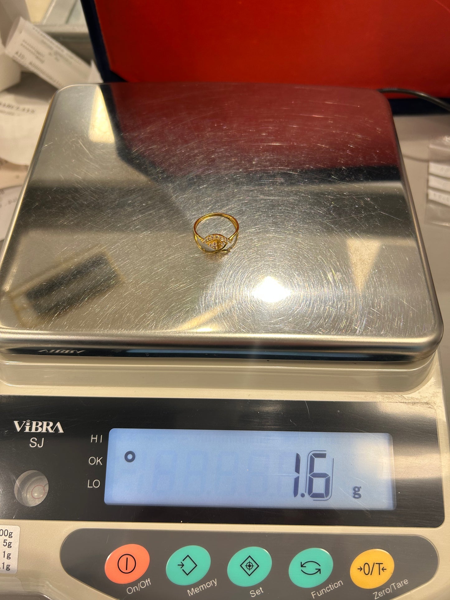 22ct Gold Ladies Ring – 1.6g – Size N (Hallmarked)