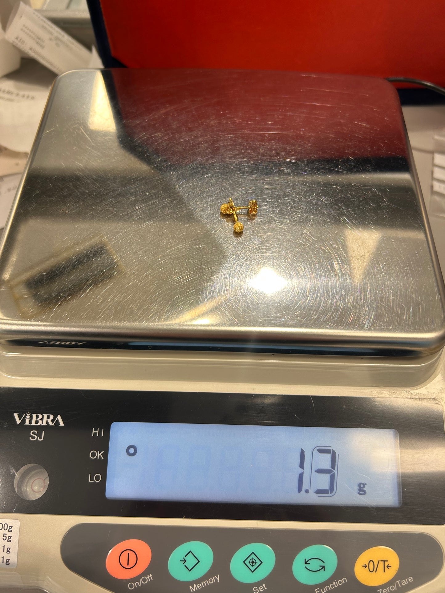 22ct Gold Stud Earrings – 1.3g (Hallmarked)