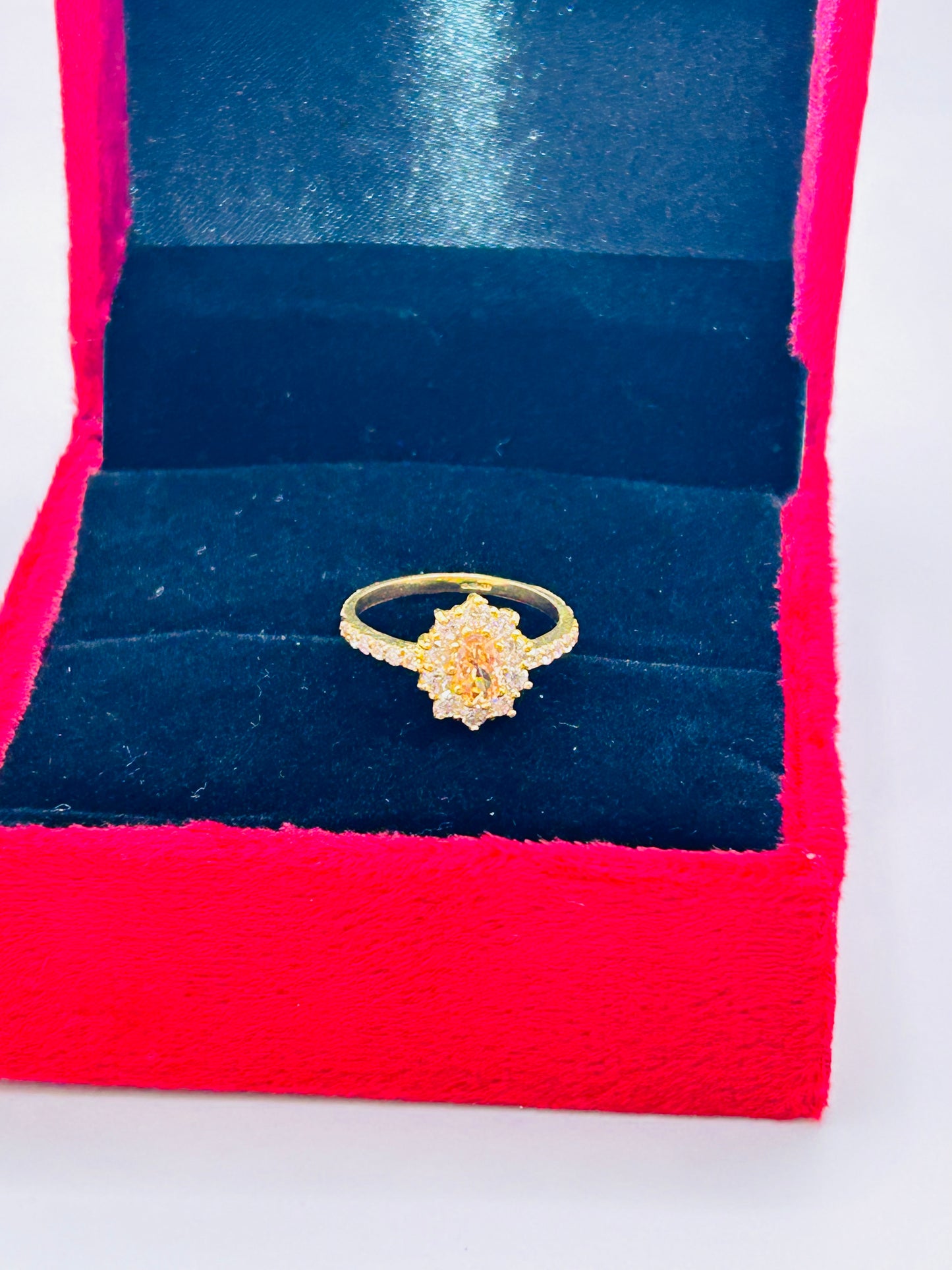 22ct Gold Ladies Ring – 3.3g – Size N½ (Hallmarked)