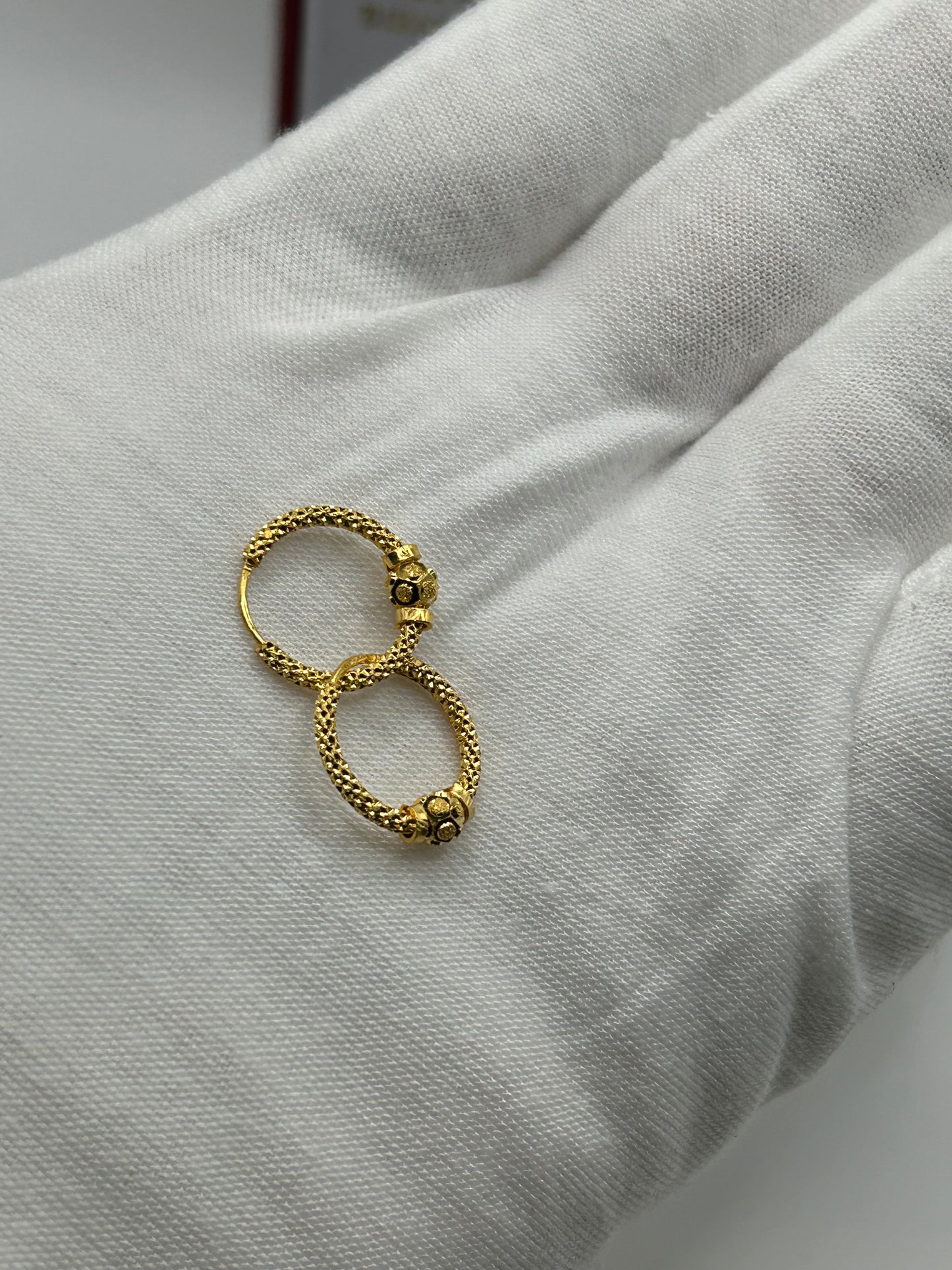 22ct Gold Earrings 1.9 grams Hallmarked