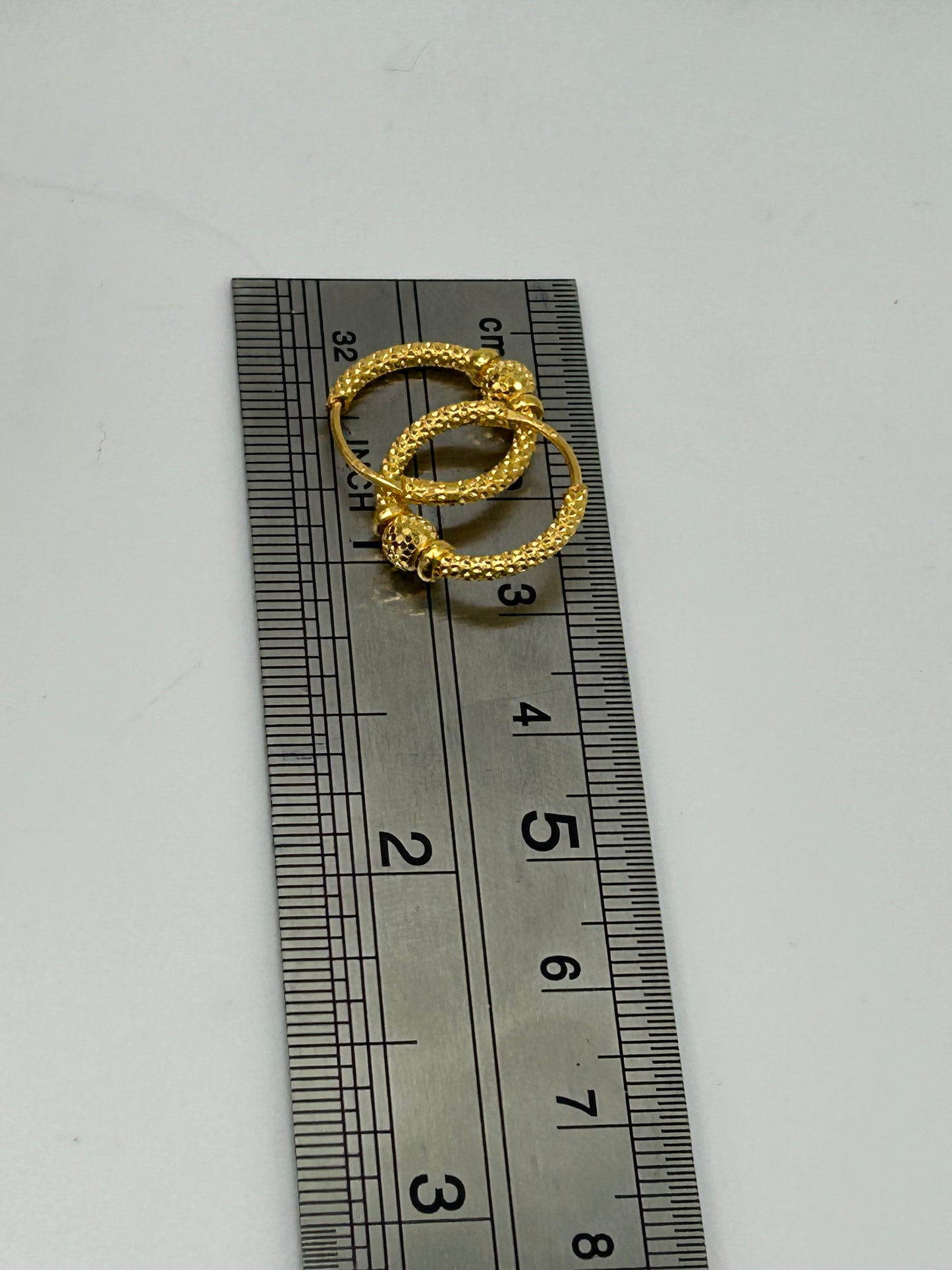 22ct Gold Earrings 2.3 grams Hallmarked