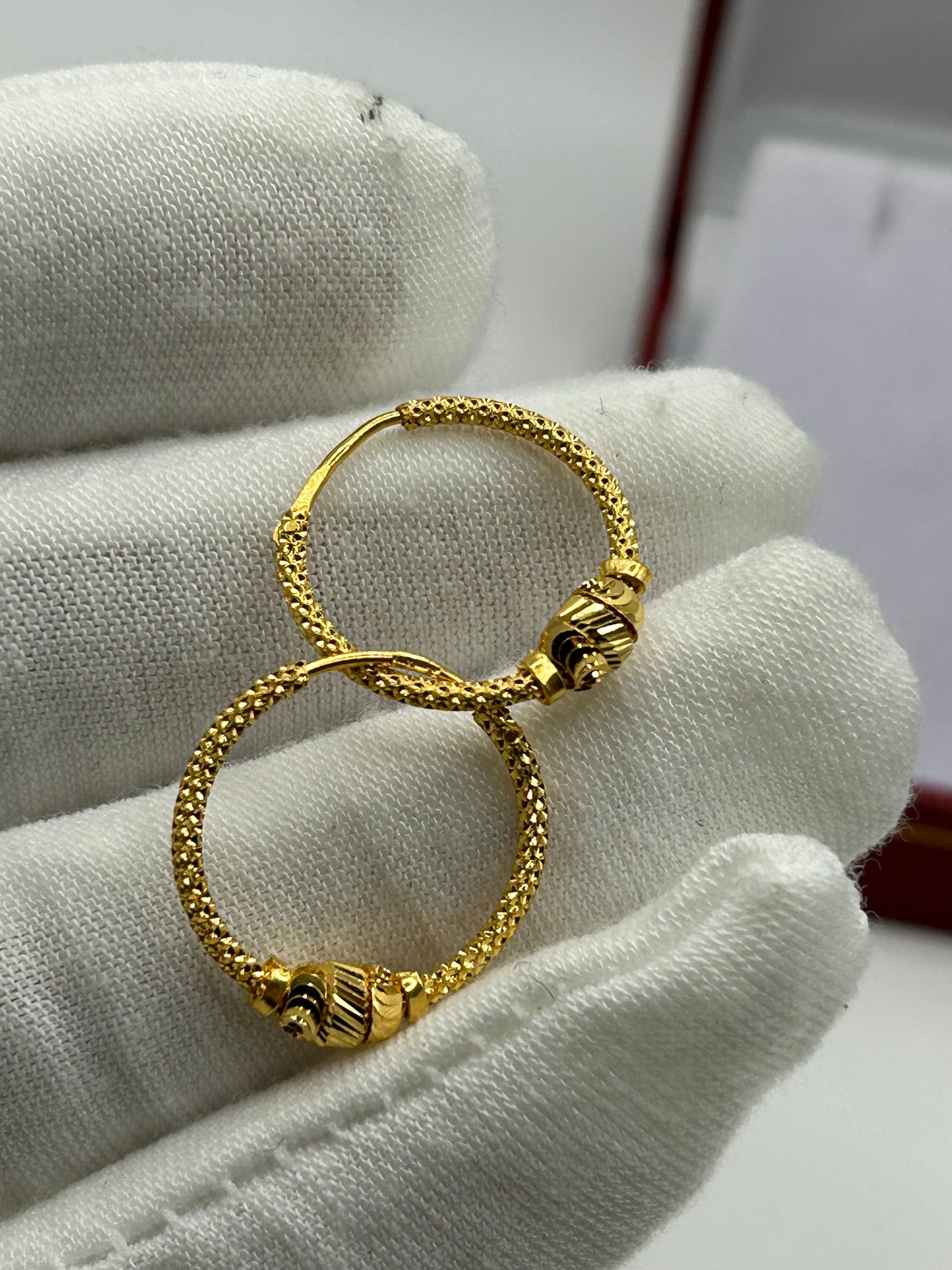 22ct Gold Earrings 2.4 grams Hallmarked