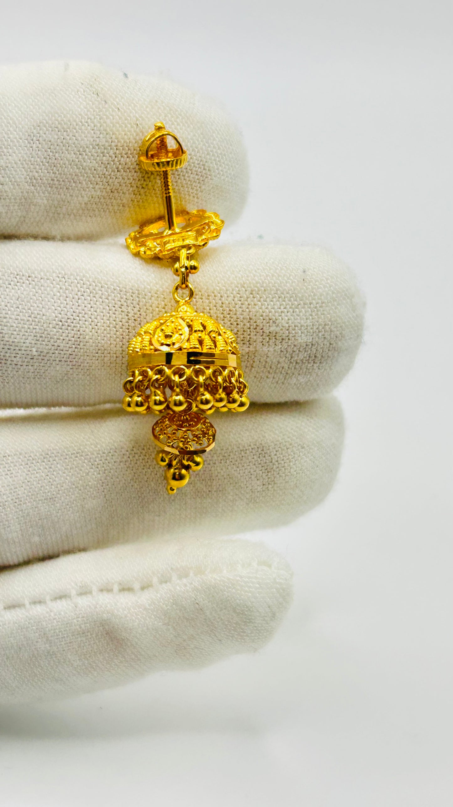 22ct Gold Earrings – 11.6g (Hallmarked)