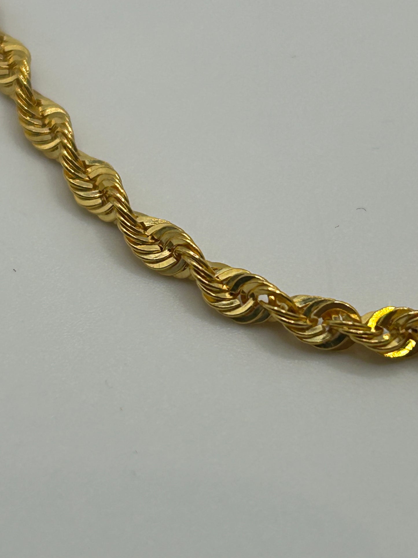 22ct Gold Rope Hollow Chain 7.5 grams Hallmarked