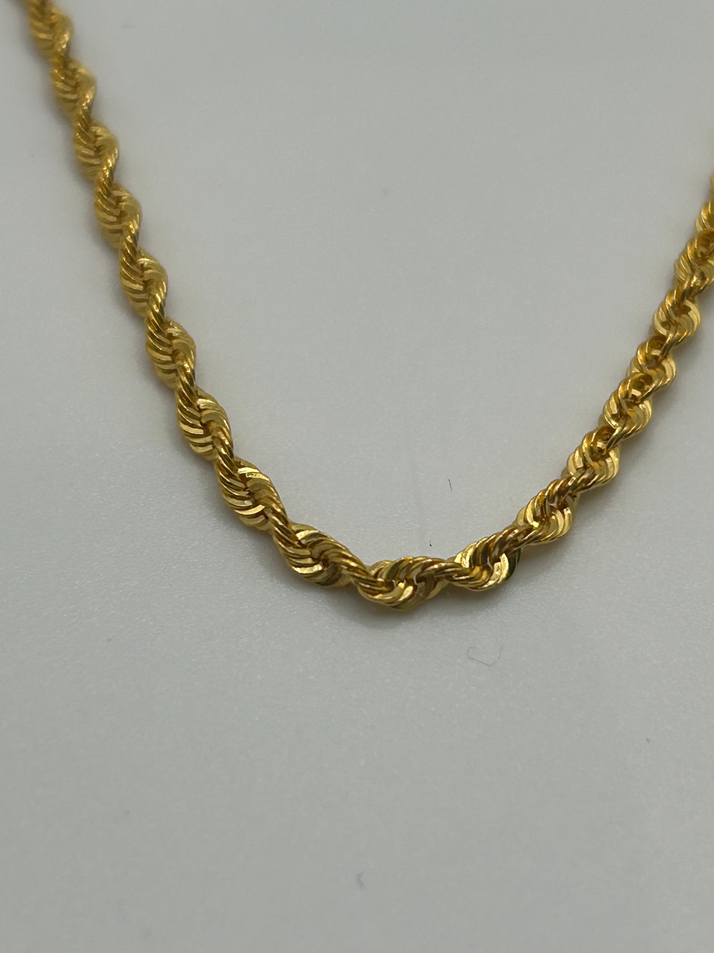 22ct Gold Rope Hollow Chain 3.5 grams Hallmarked