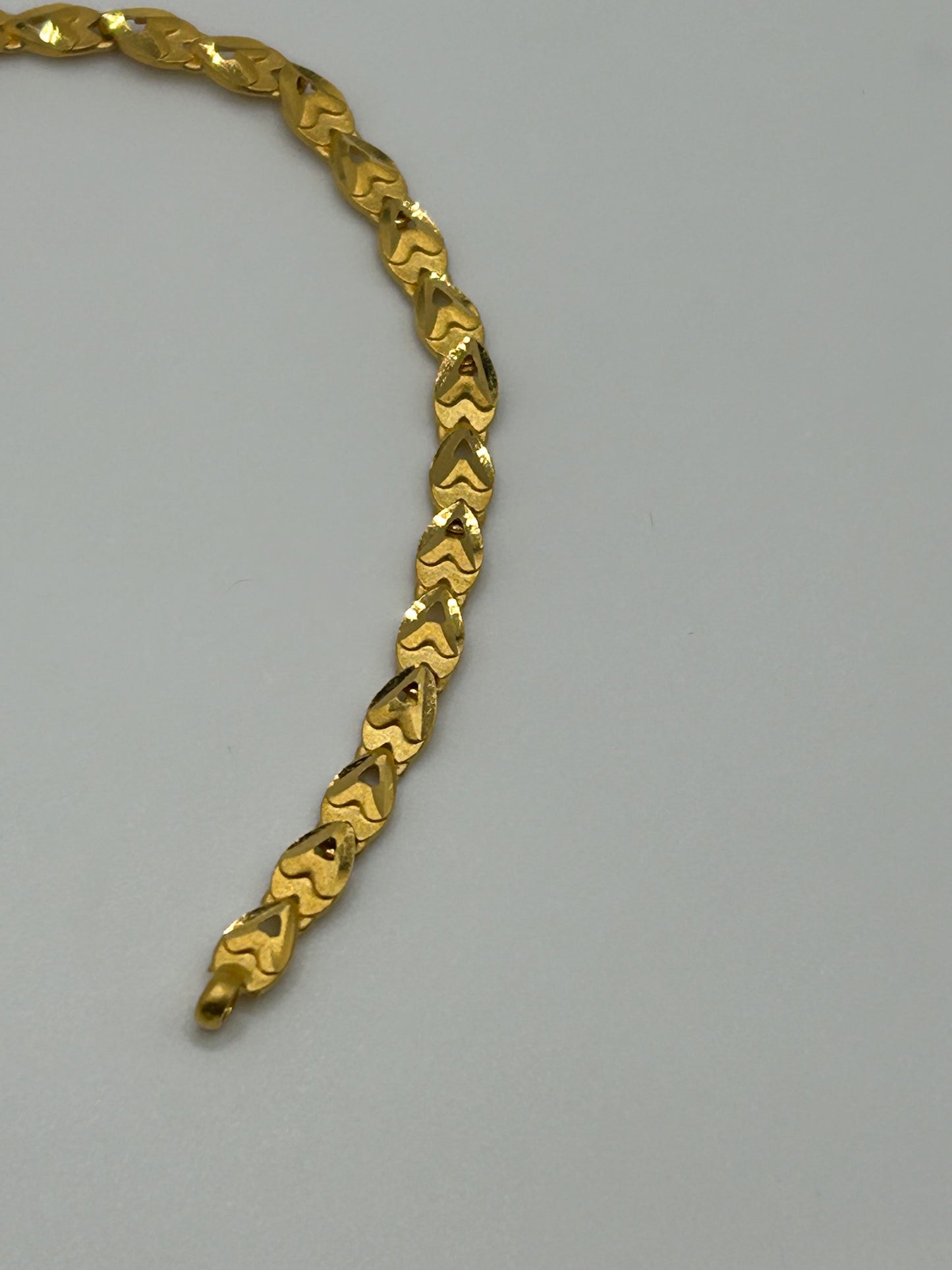22ct Gold Bracelet 6.8 grams Hallmarked Ladies