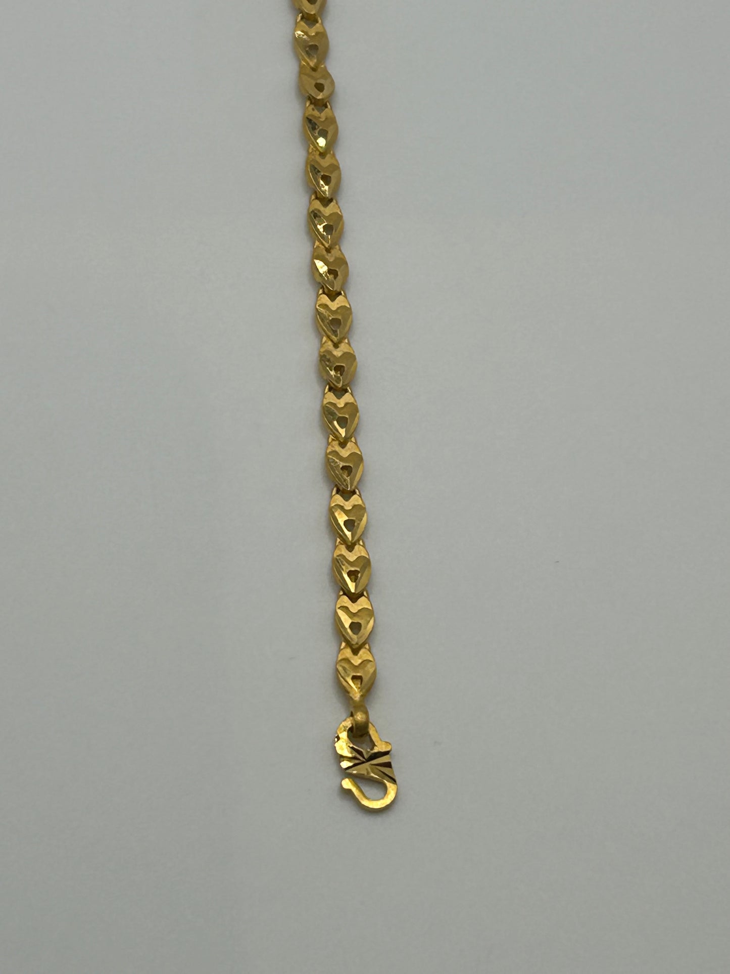 22ct Gold Bracelet 6.8 grams Hallmarked Ladies