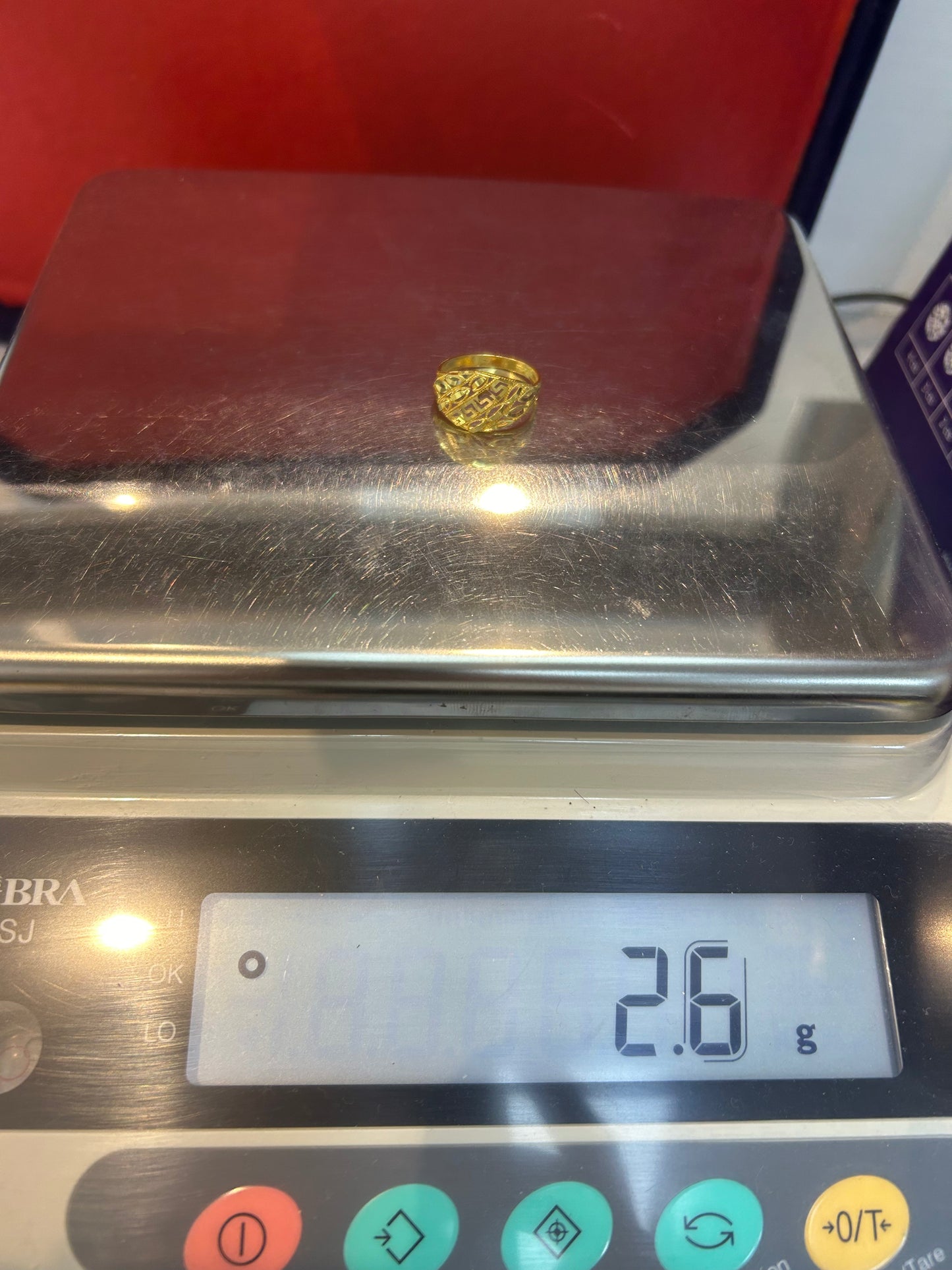 22ct Gold Ring Size N Ladies Hallmarked 2.6 grams