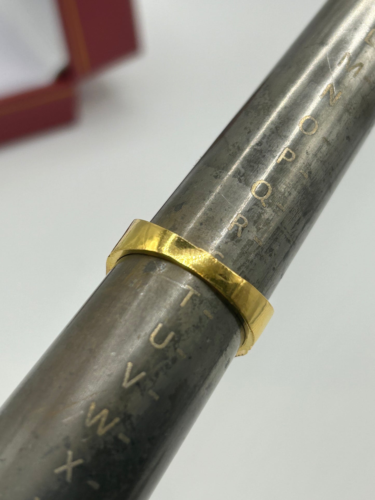 22ct Gold Men's Ring 5.6 grams Size R Hallmarked