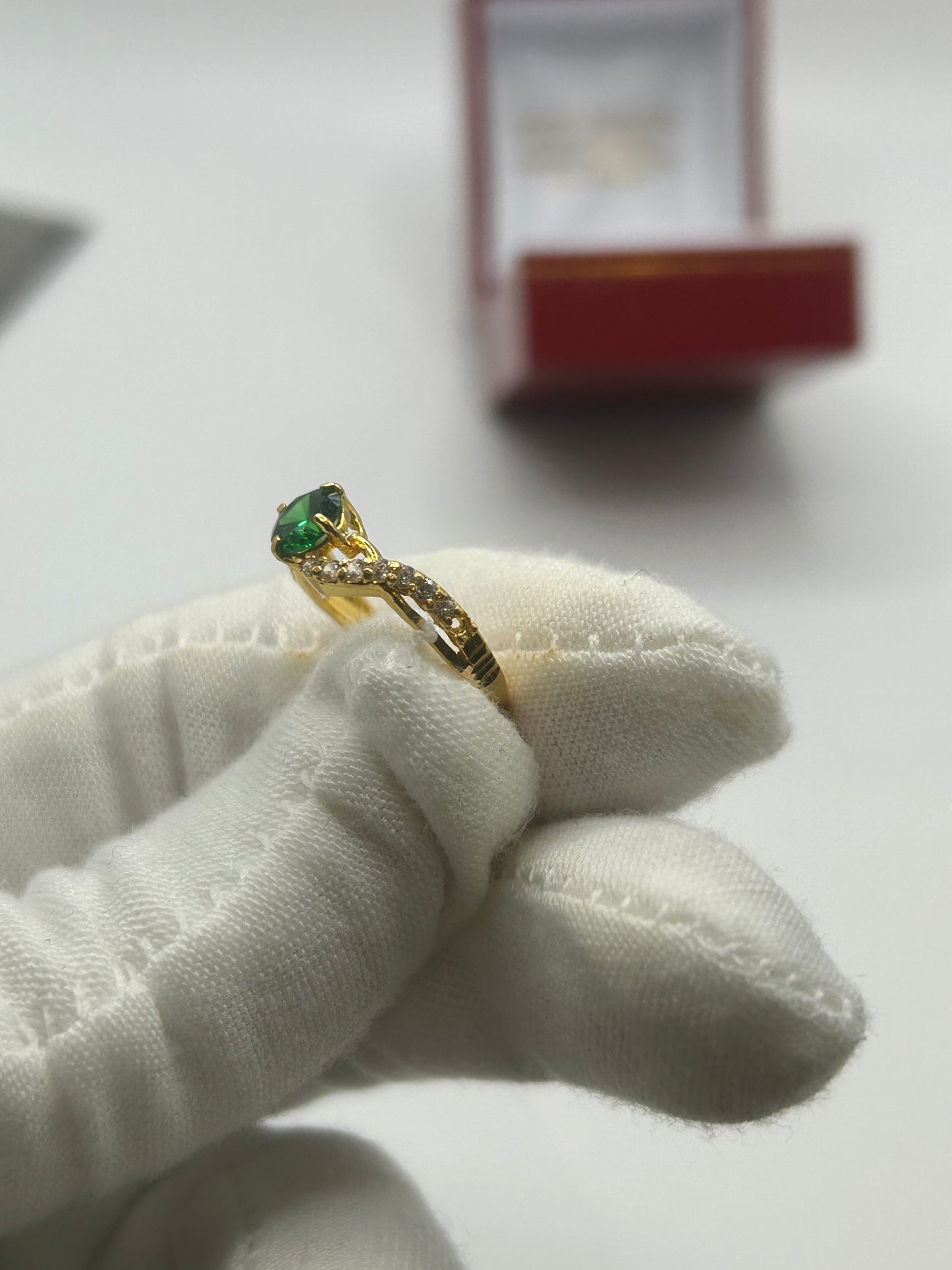 22ct Gold Ladies Ring 2.2 grams Size K