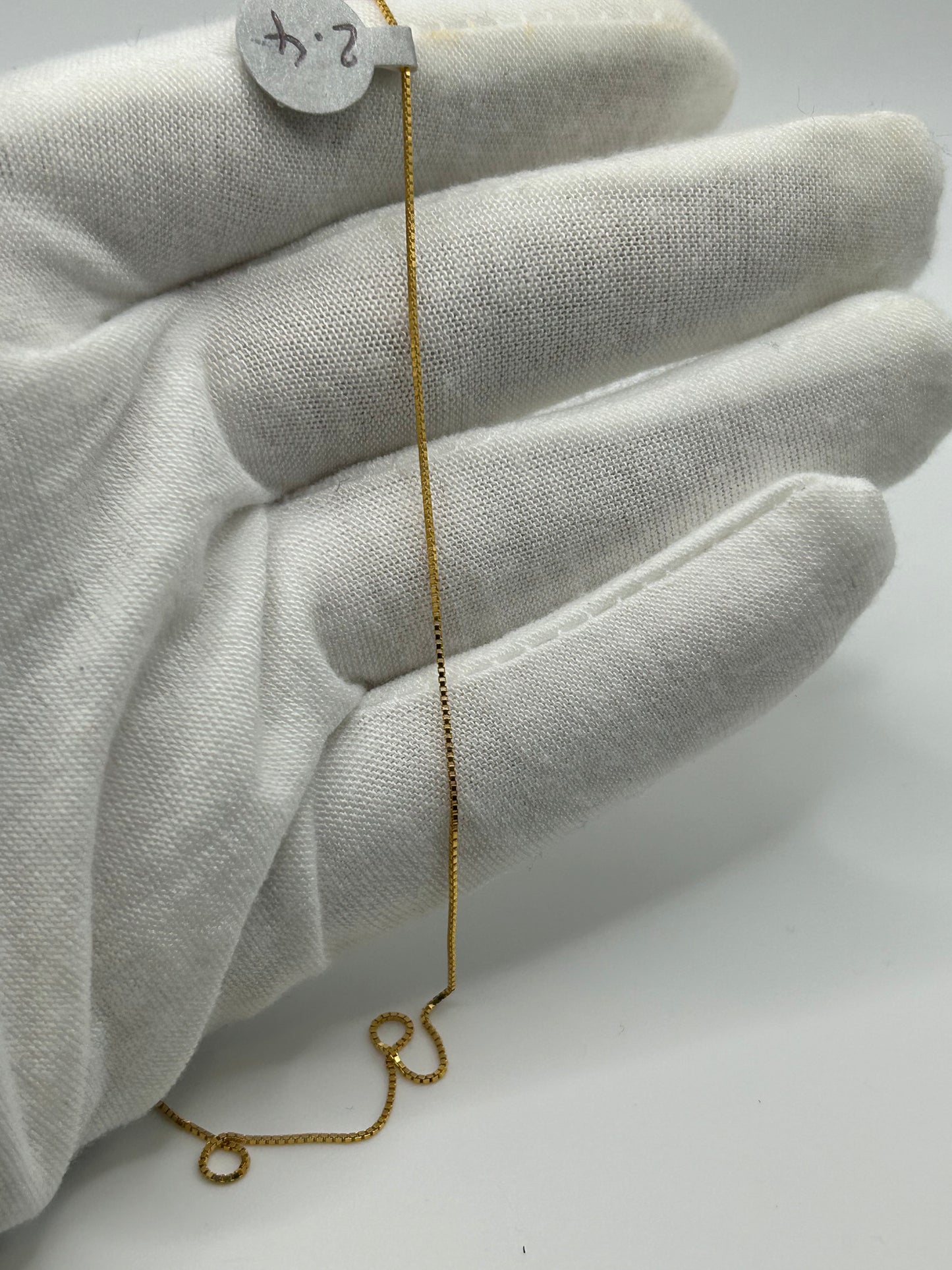 22ct Gold Box Chain 2.4 grams 18 inch Hallmarked