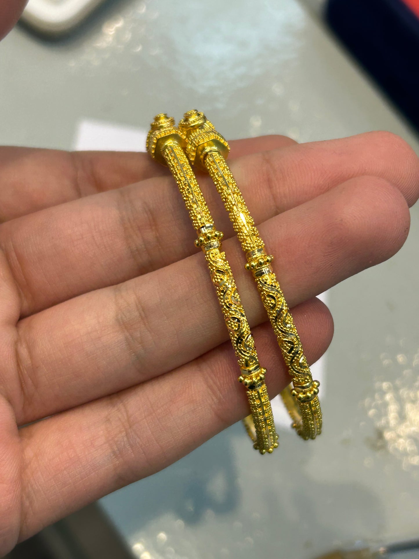 22ct Gold Bangles Screw On 23.6 grams