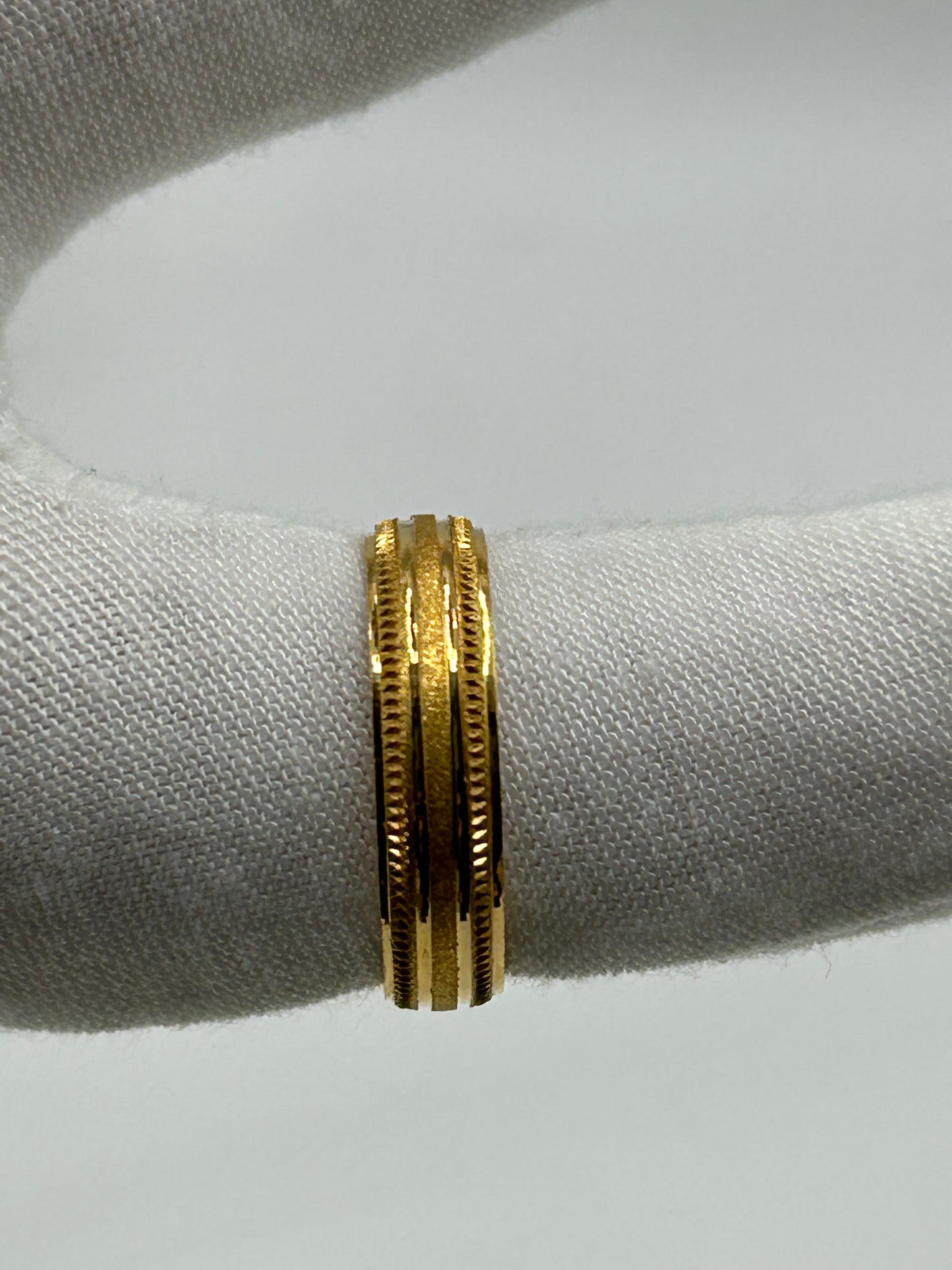 22ct Gold Men’s Band - 6.1 grams, Size S ½ (Hallmarked)