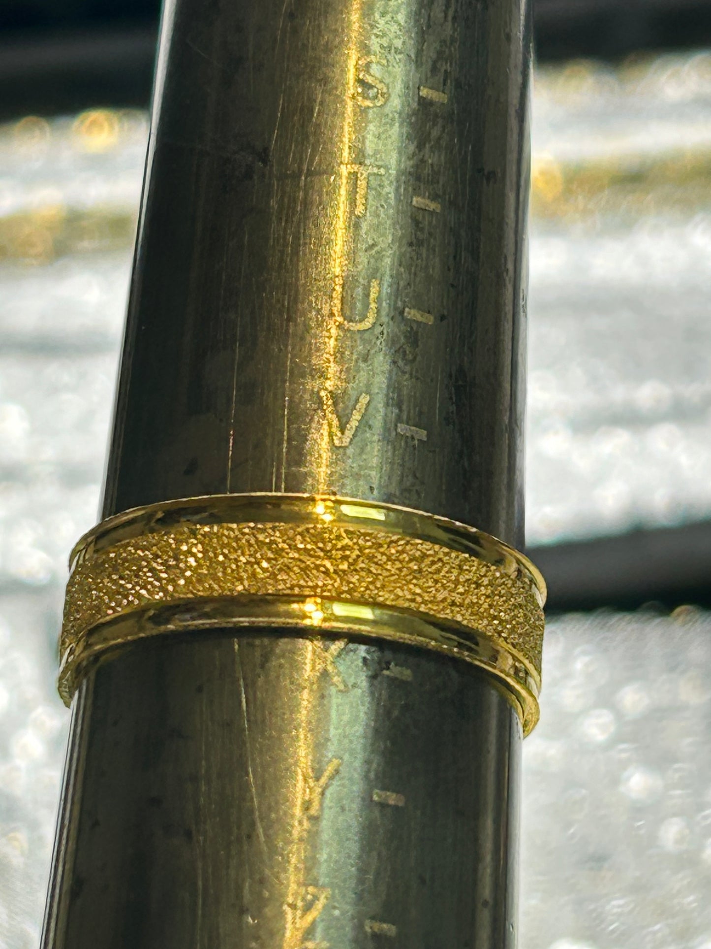22ct Gold Men’s Band - 5.3 grams, Size W ½ (Hallmarked):