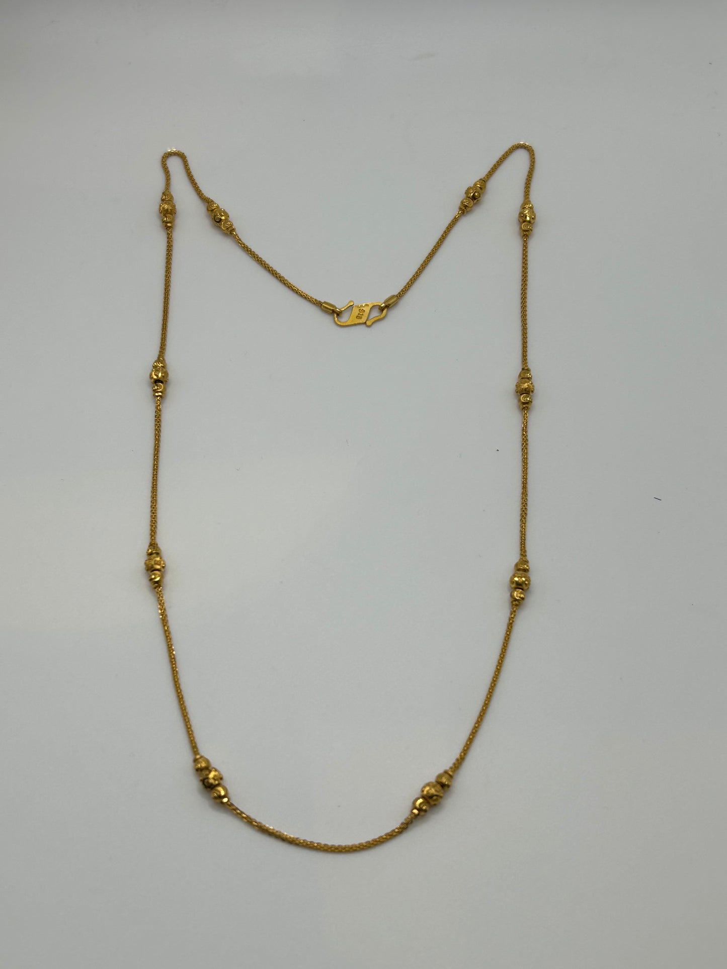 22ct Gold Chain/Necklace 7.7 grams Hallmarked 20 inch