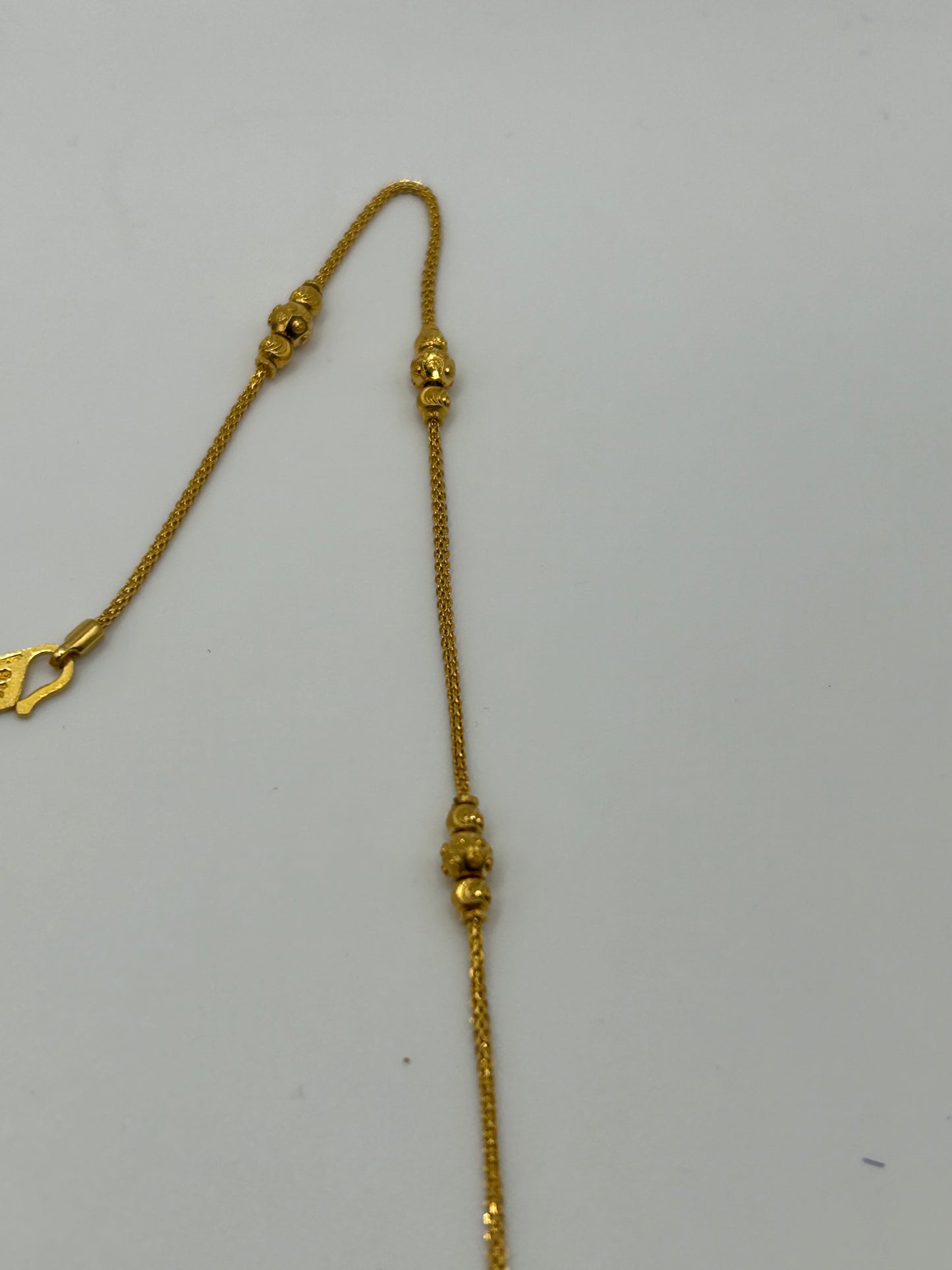 22ct Gold Chain/Necklace 7.7 grams Hallmarked 20 inch