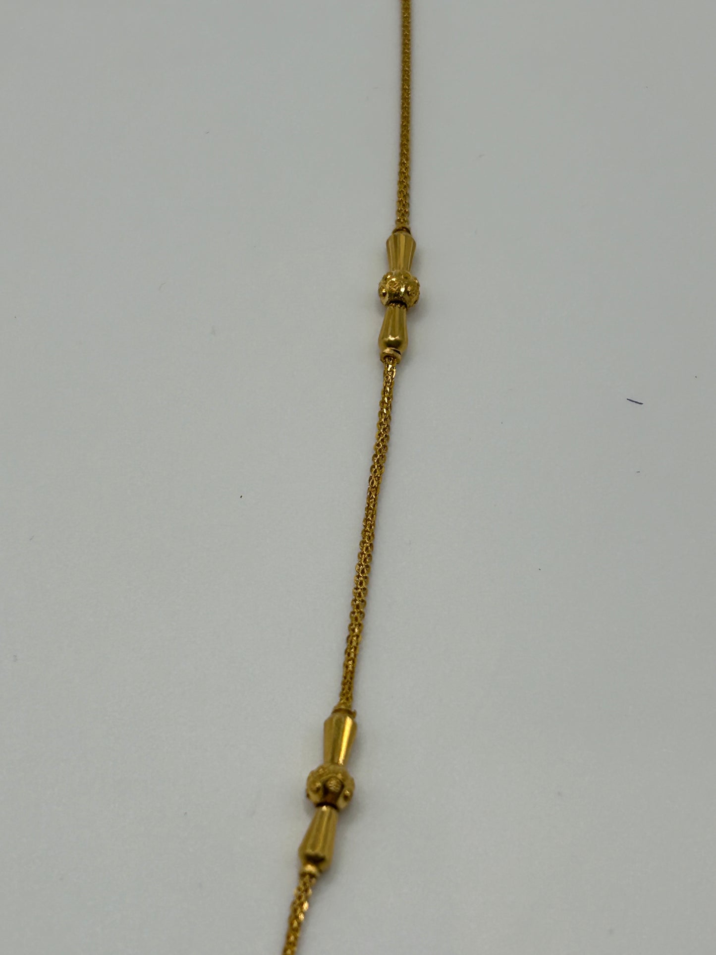 22ct Gold Chain/Necklace 7.9 grams Hallmarked 20 inch