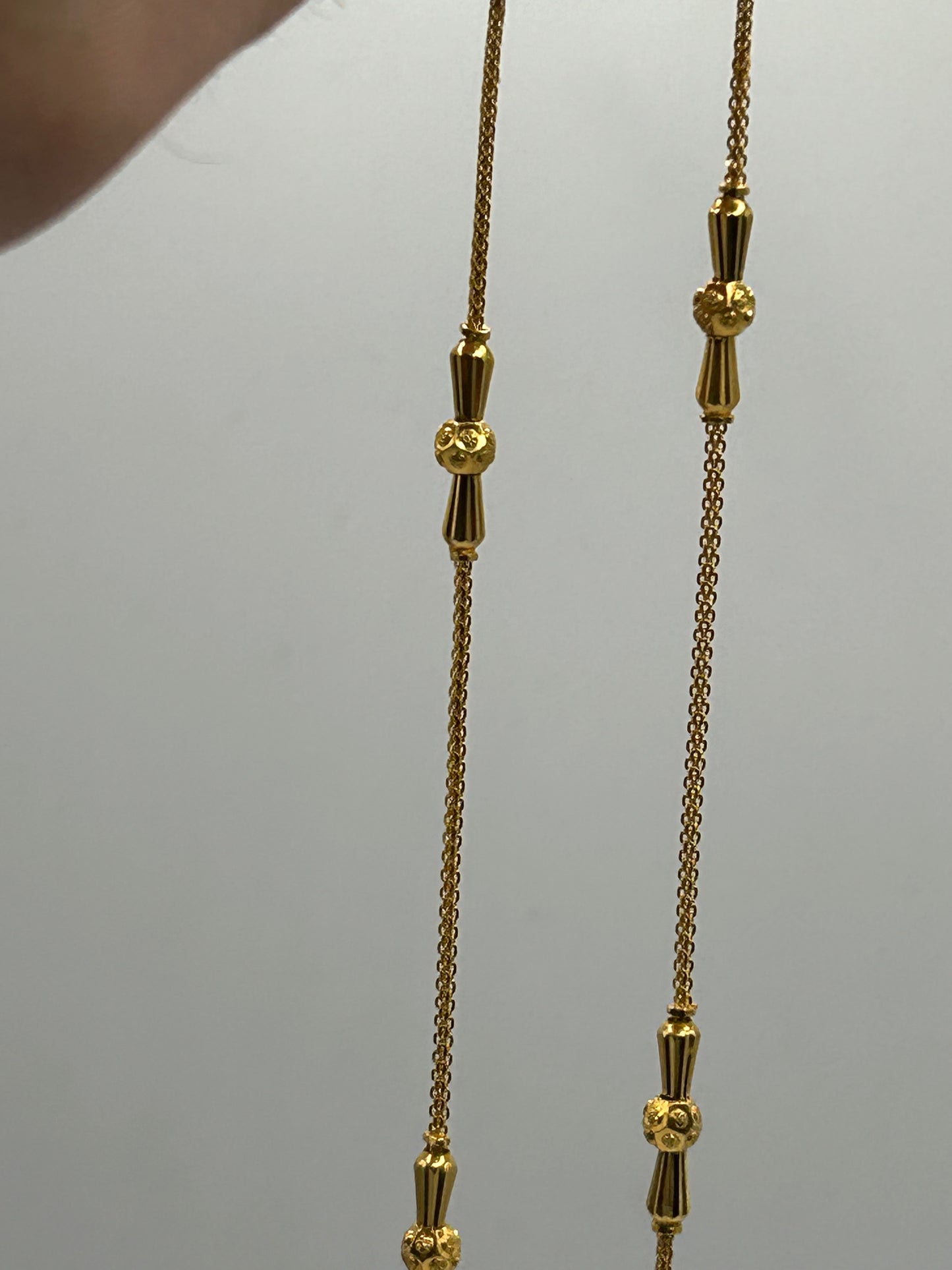 22ct Gold Chain/Necklace 7.9 grams Hallmarked 20 inch