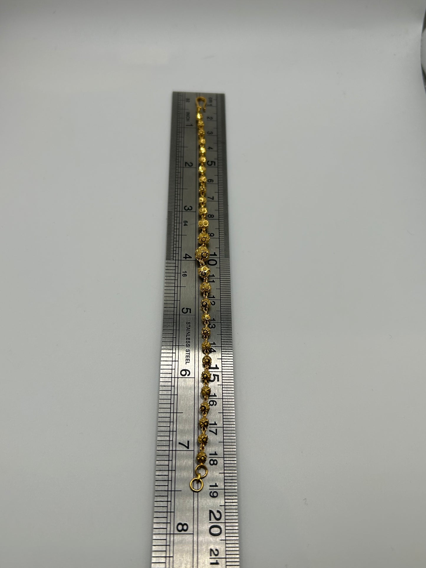 22ct Gold Bracelet - 6.4 grams (Hallmarked)