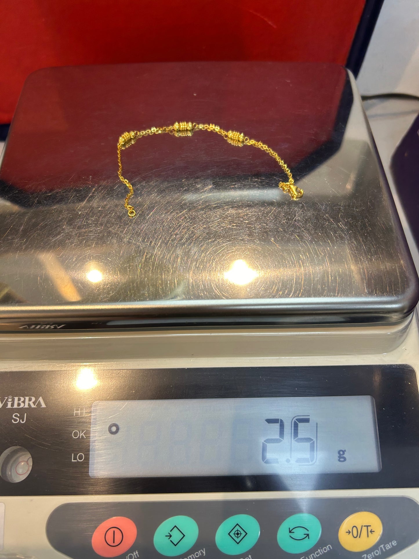 22ct Gold Bracelet - 2.5 grams, (Hallmarked):