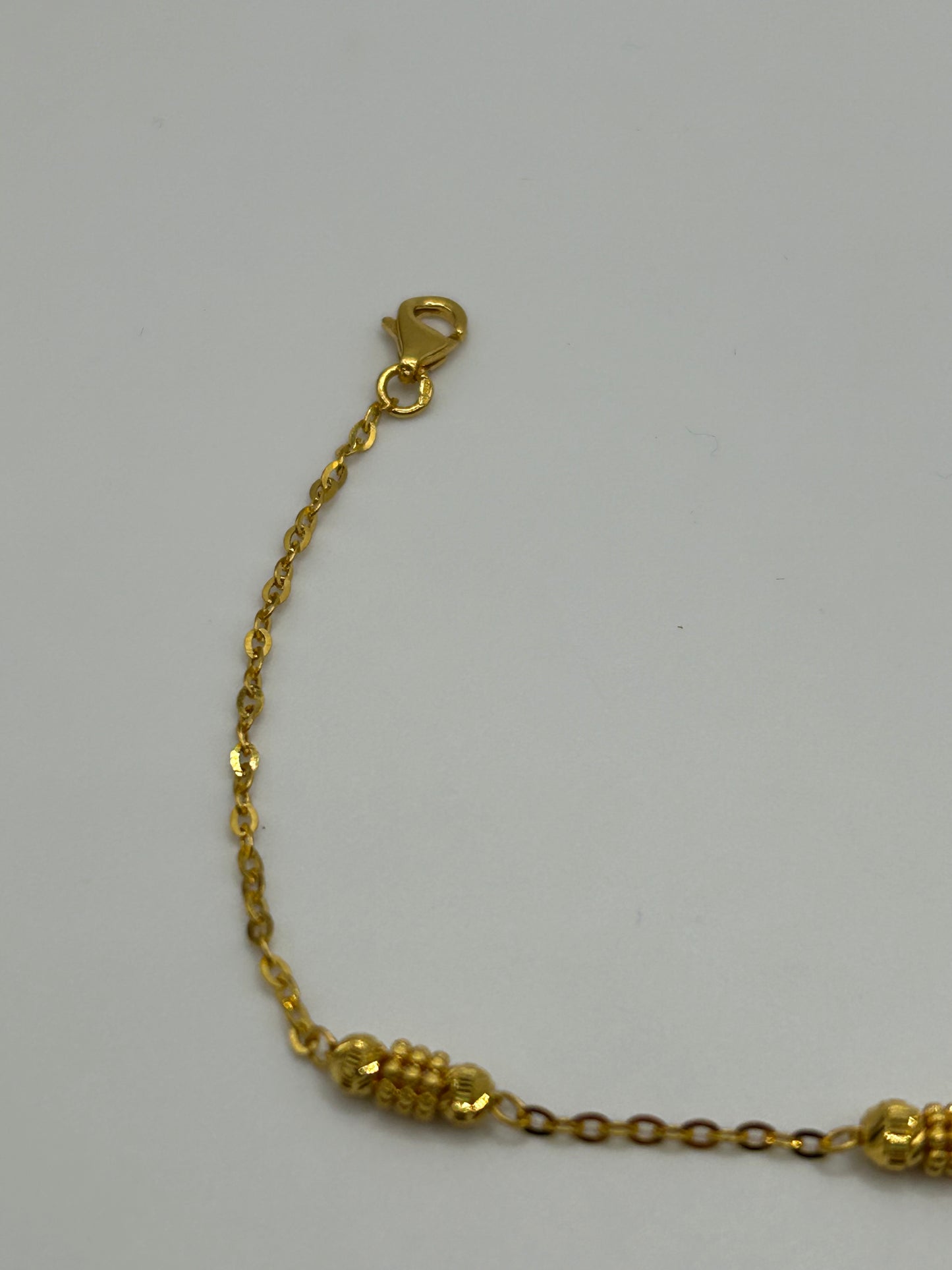 22ct Gold Bracelet - 2.5 grams, (Hallmarked):