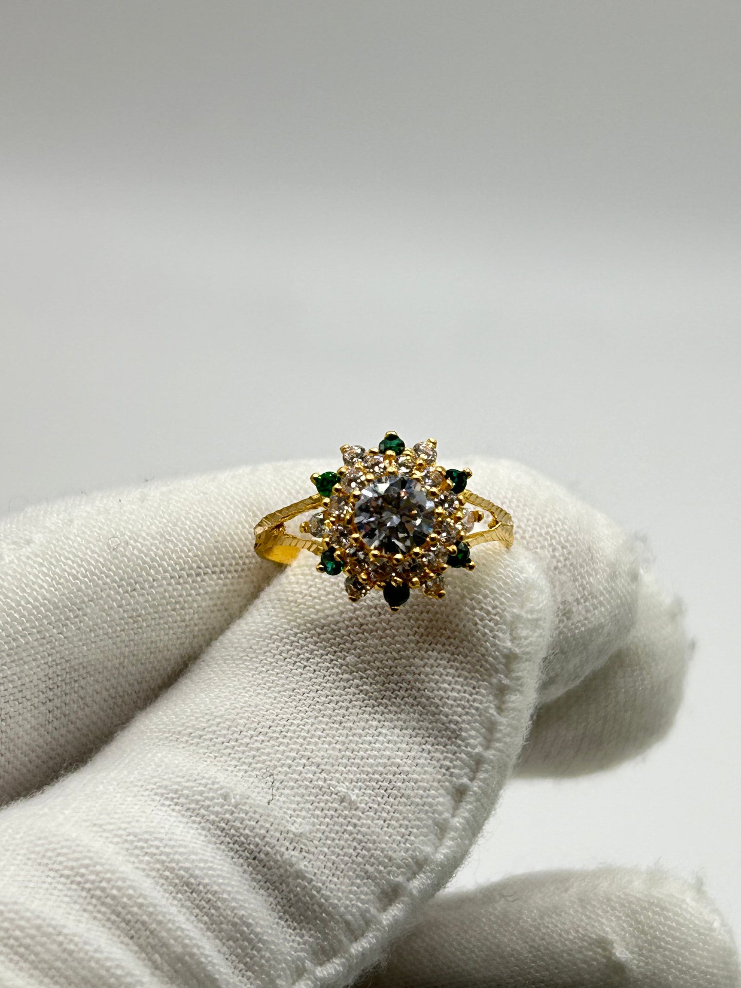22ct Gold Ladies' Ring, 3g, Size O, Hallmarked