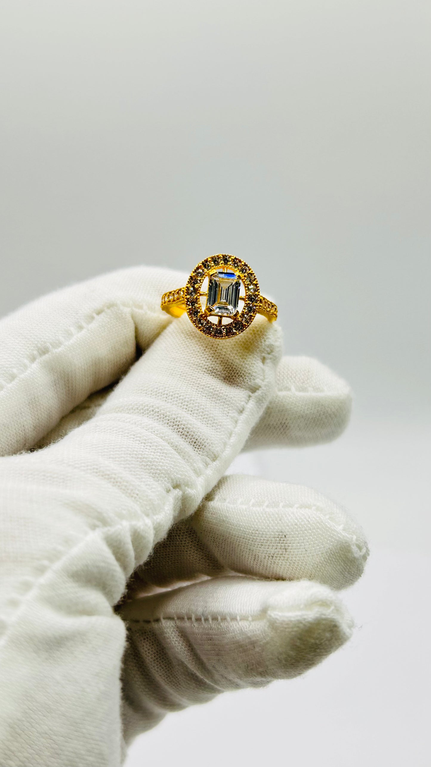 22ct Gold Ladies' Ring, 4g, Size M, Hallmarked – Flexible Payments Available