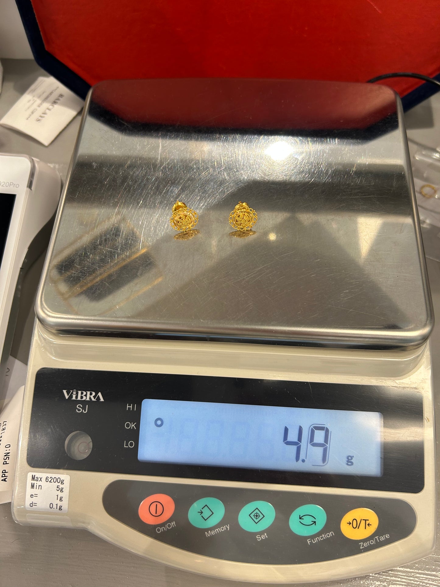 22ct Gold Studs / Tops – 4.9g (Hallmarked)