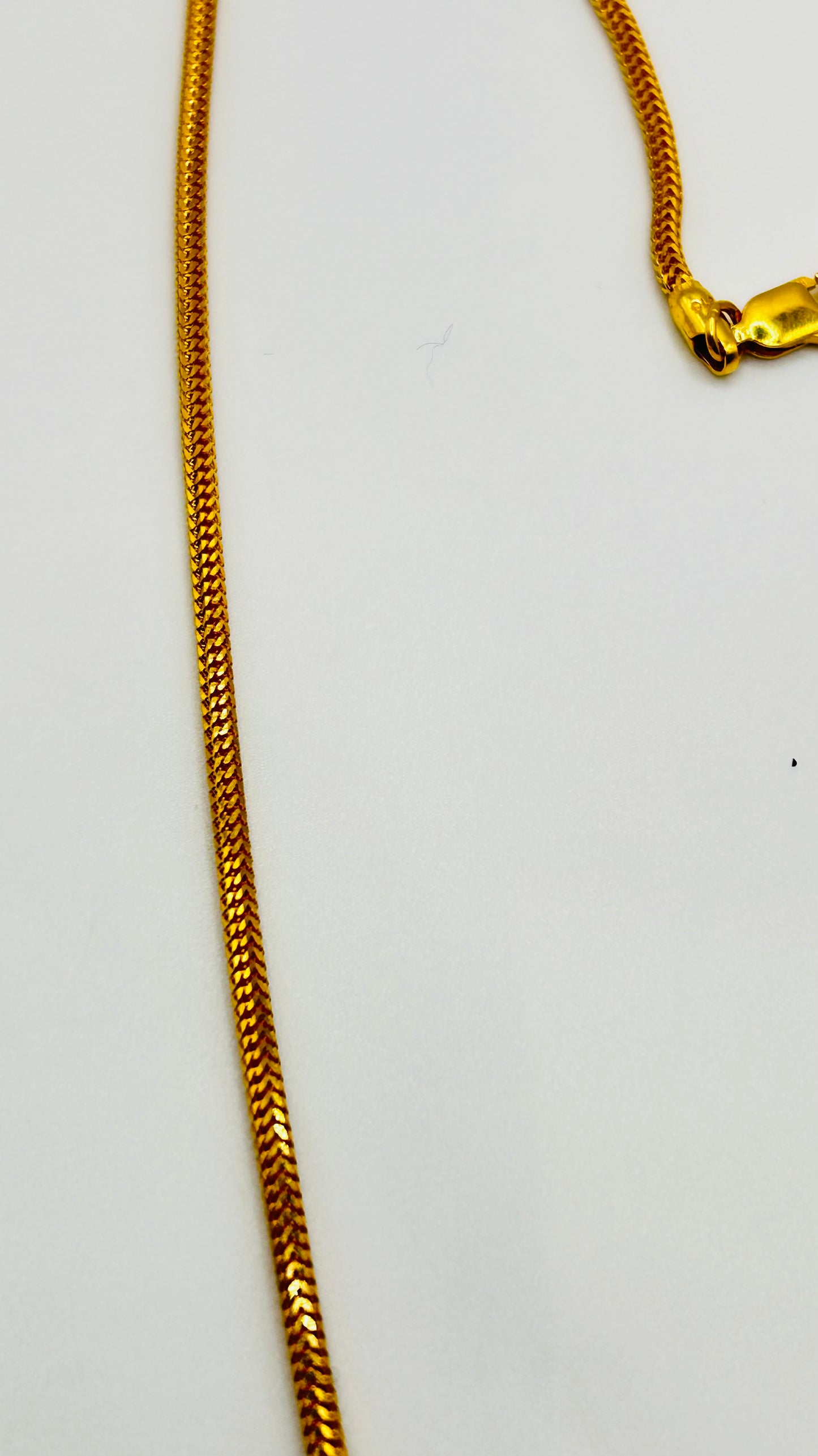 22ct Gold Chain (10.8g, 18 Inches, Hallmarked)