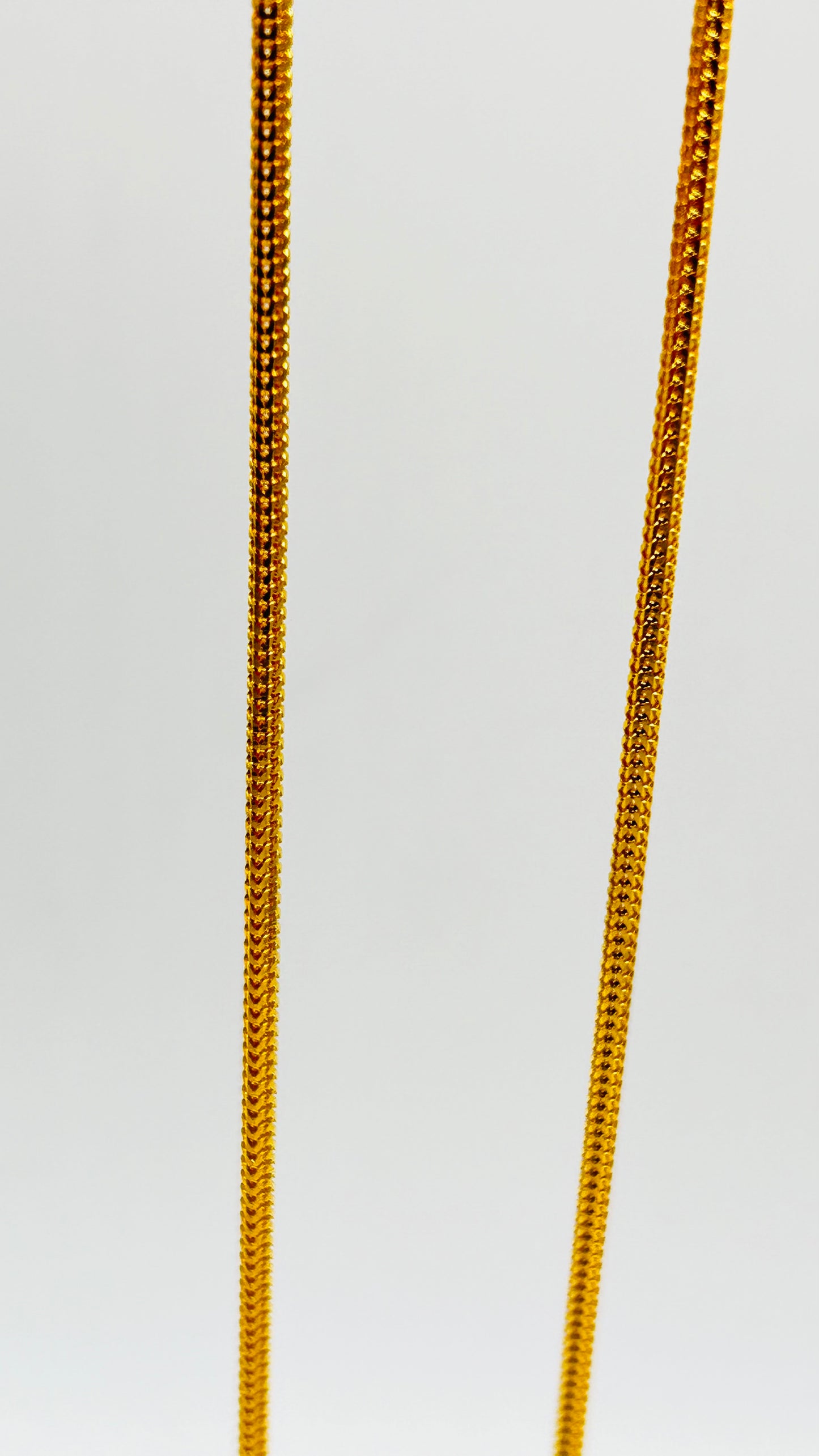 22ct Gold Chain (10.8g, 18 Inches, Hallmarked)