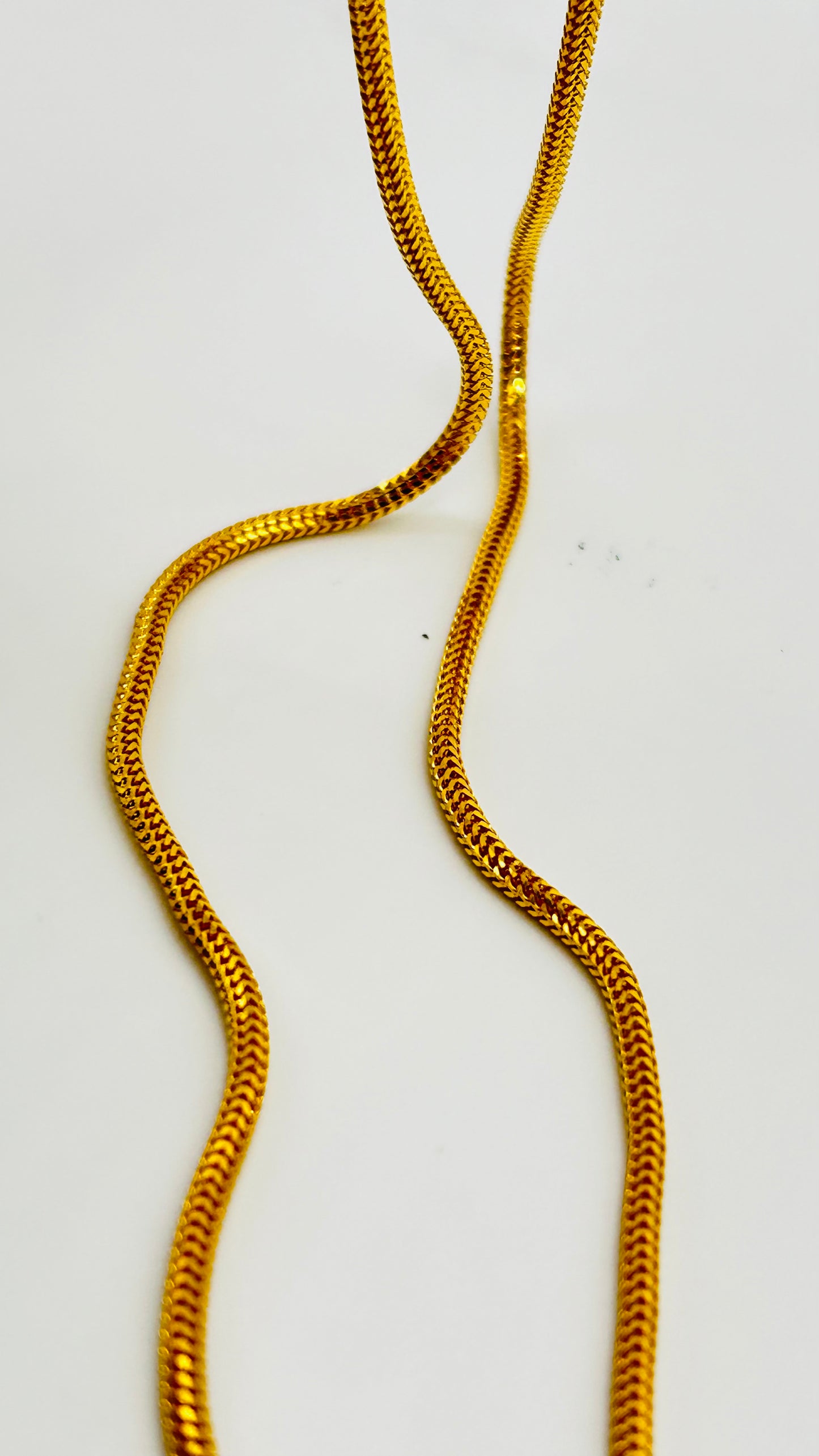 22ct Gold Chain (10.8g, 18 Inches, Hallmarked)