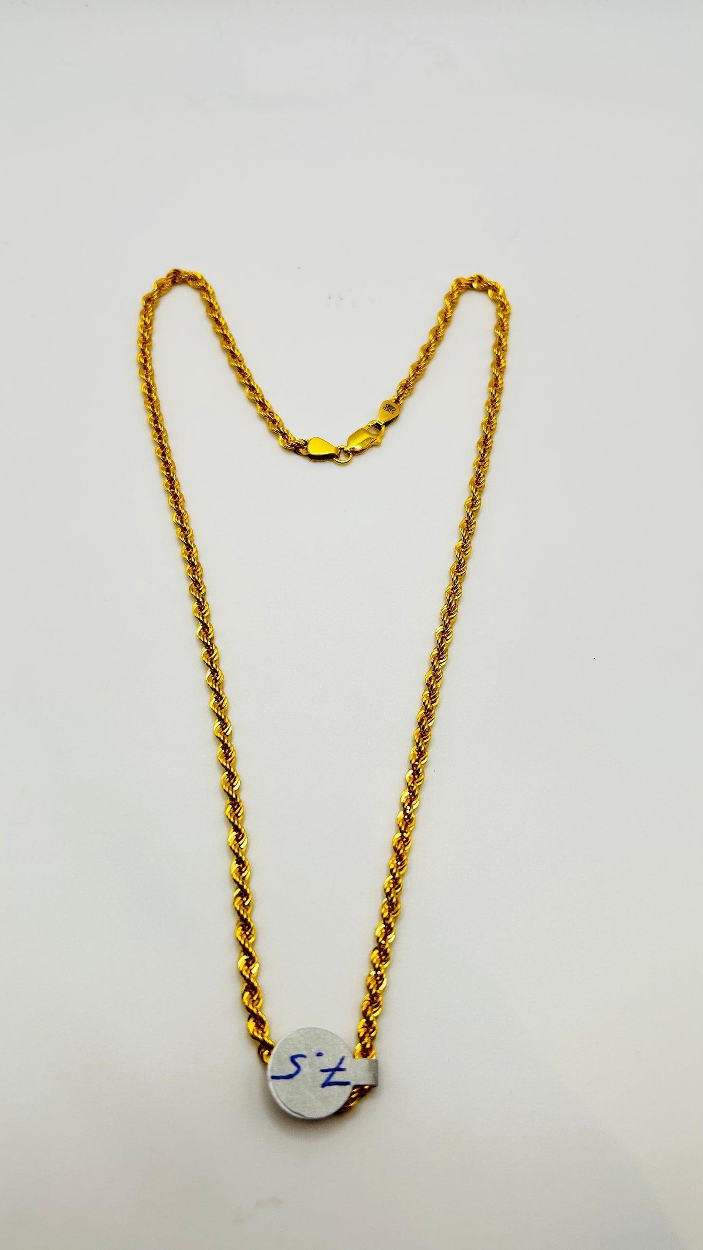 Timeless Elegance: 22ct Gold Hollow Rope Chain (7.5g, 18 Inches, Hallmarked)