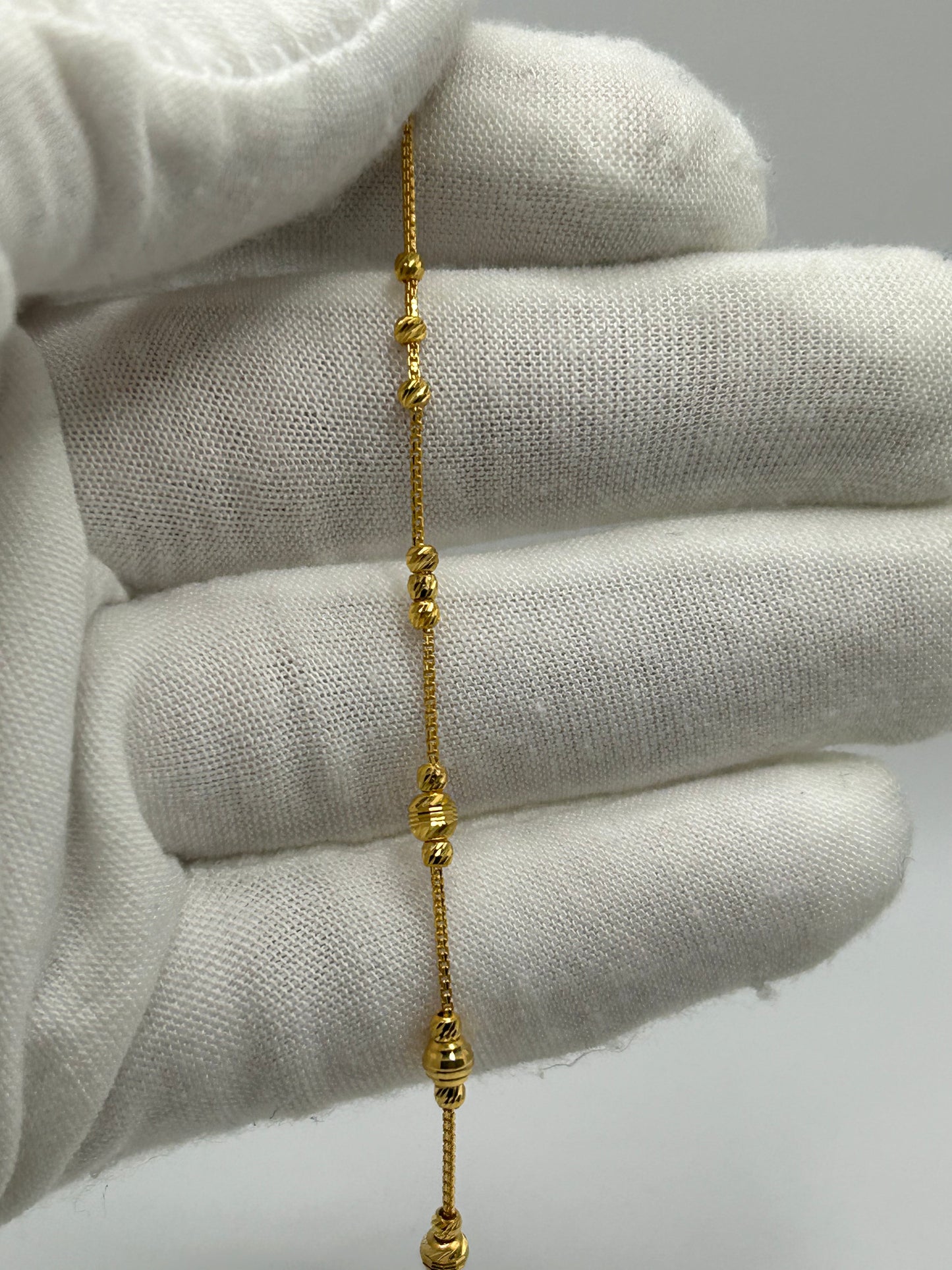 22ct Gold Bracelet 2.6 grams Hallmarked 7.5 inch