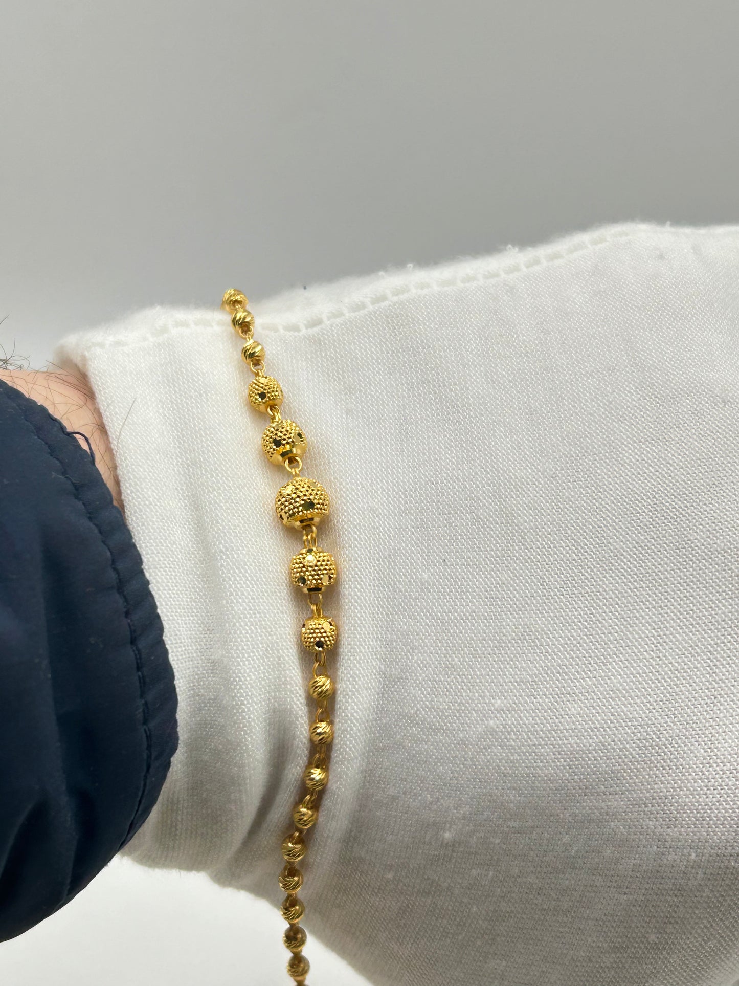 22ct Gold Bracelet – 5.9g, 7 Inches, Hallmarked
