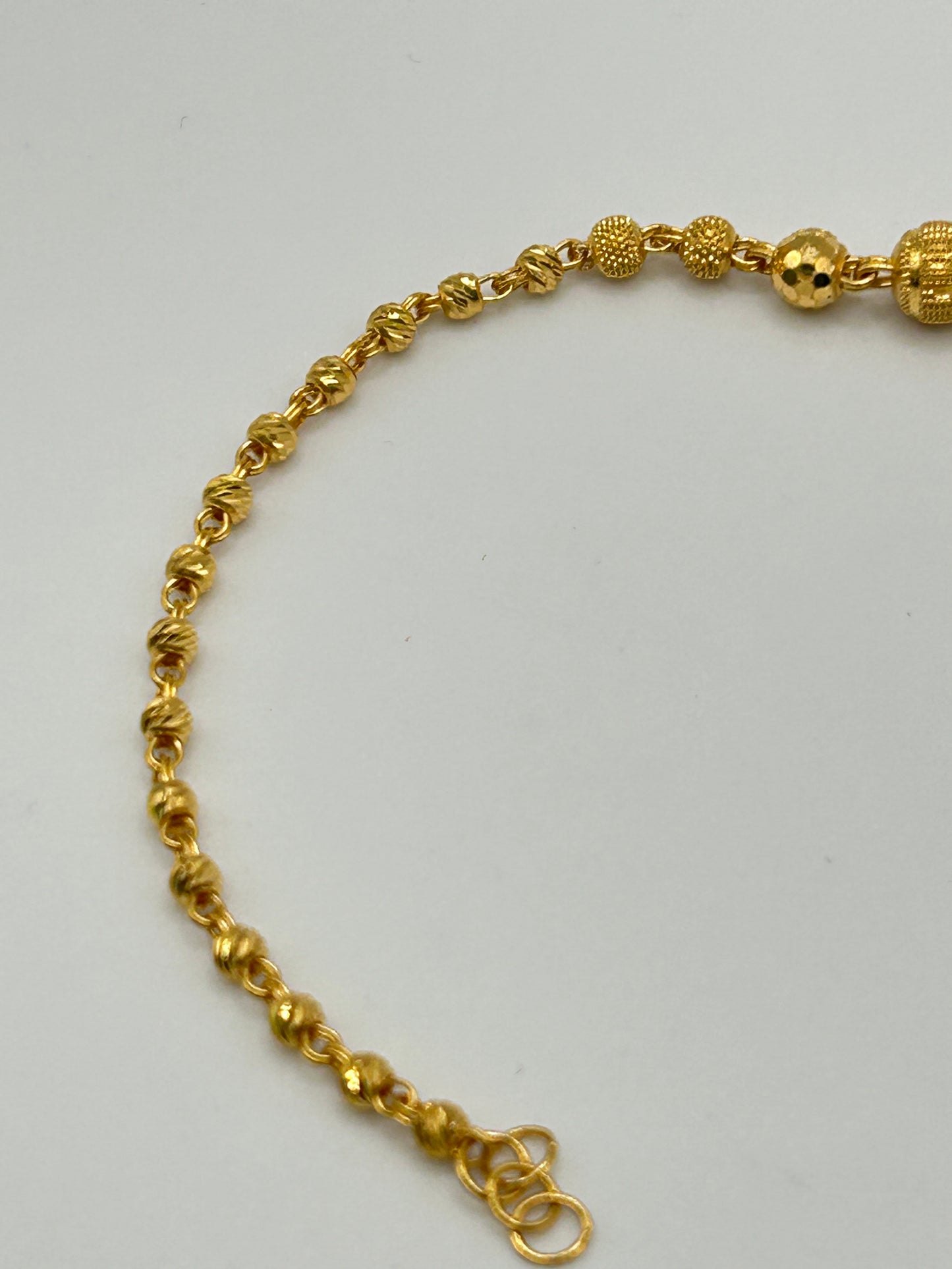 22ct Gold Bracelet – 3.9g, 8 Inches, Hallmarked