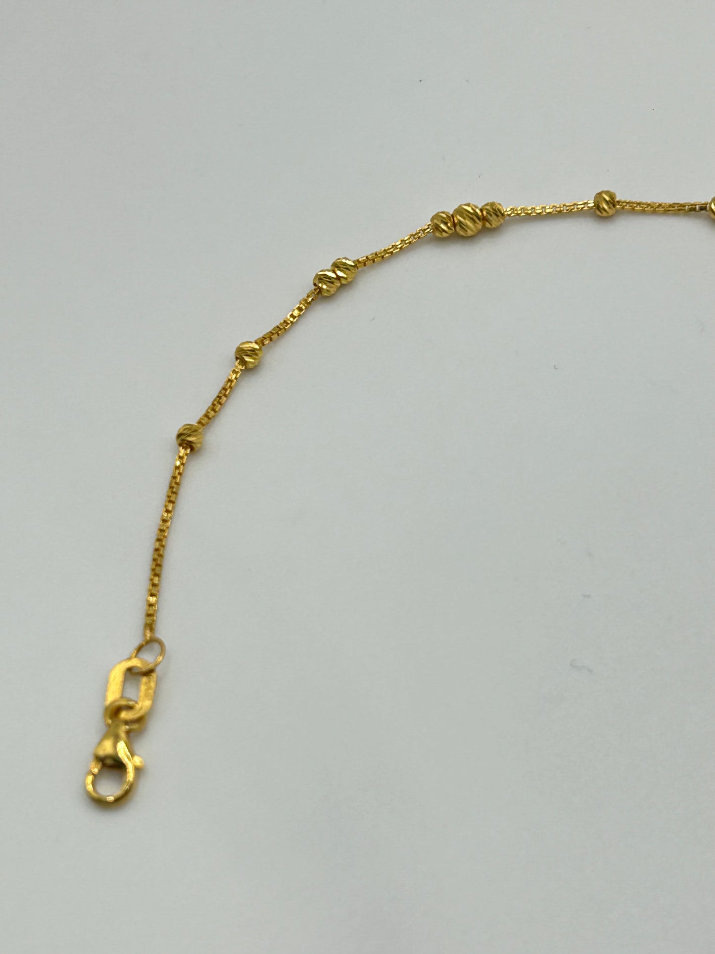 22ct Gold Bracelet – 2.7g, 8 Inches, Hallmarked